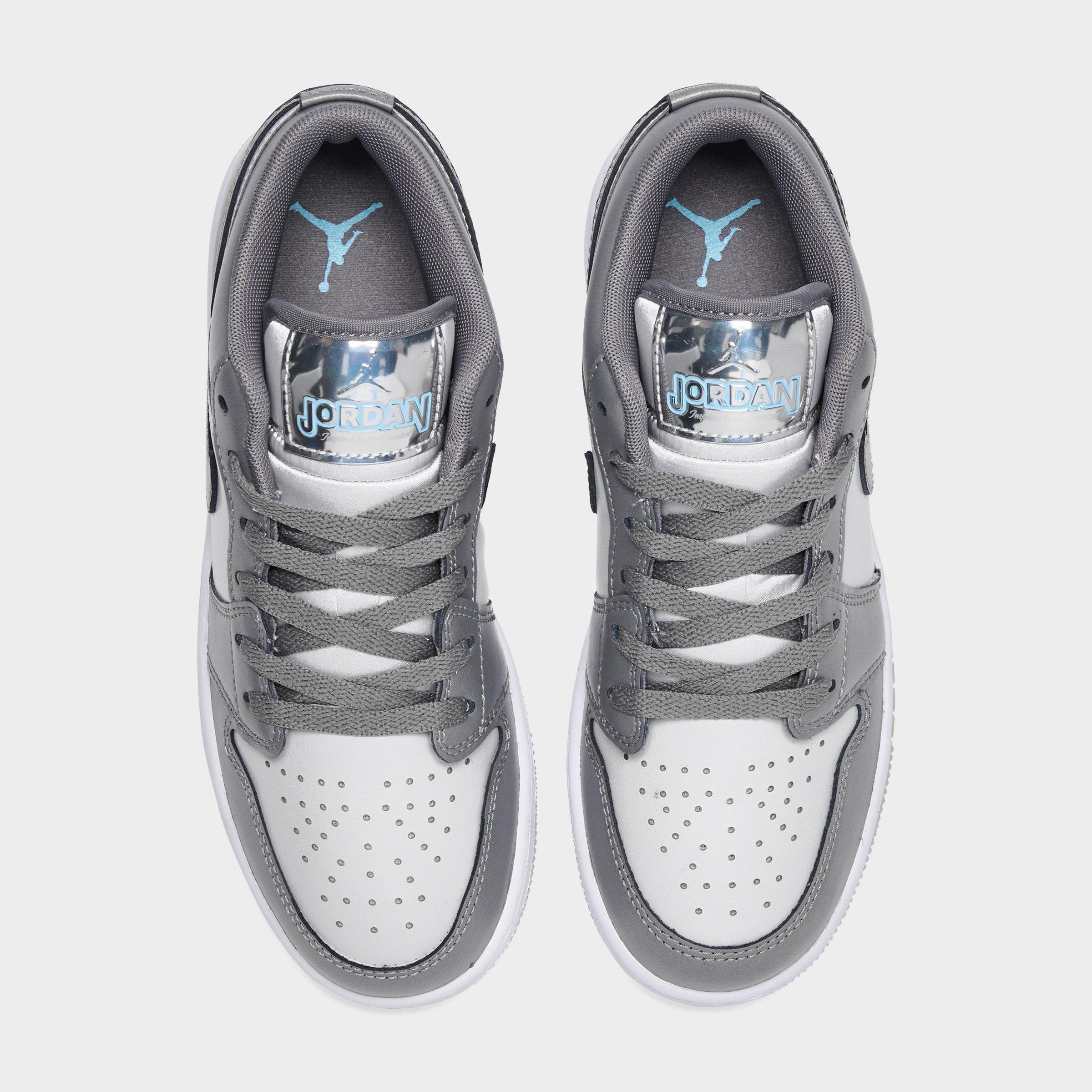 Big Kids' Air Jordan Retro 1 Low SE Casual Shoes