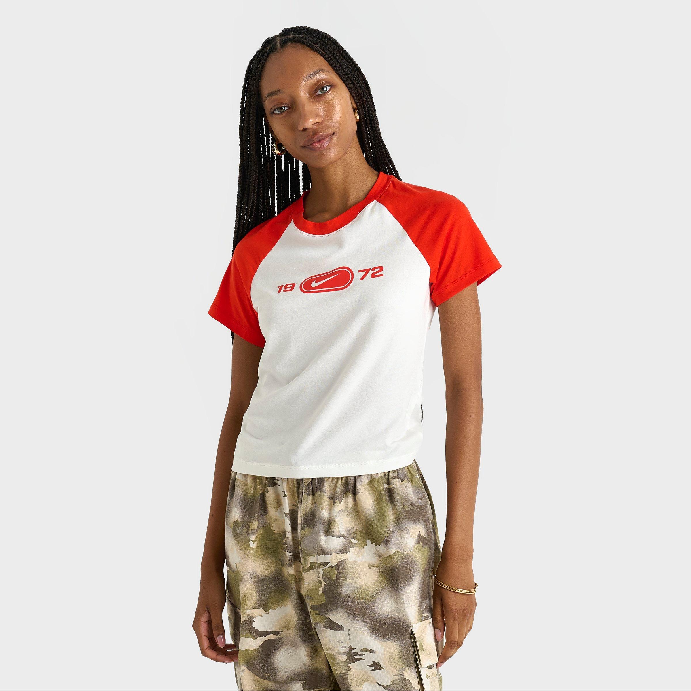 Women's Nike Sportswear Chill Knit Slim Graphic T-Shirt
