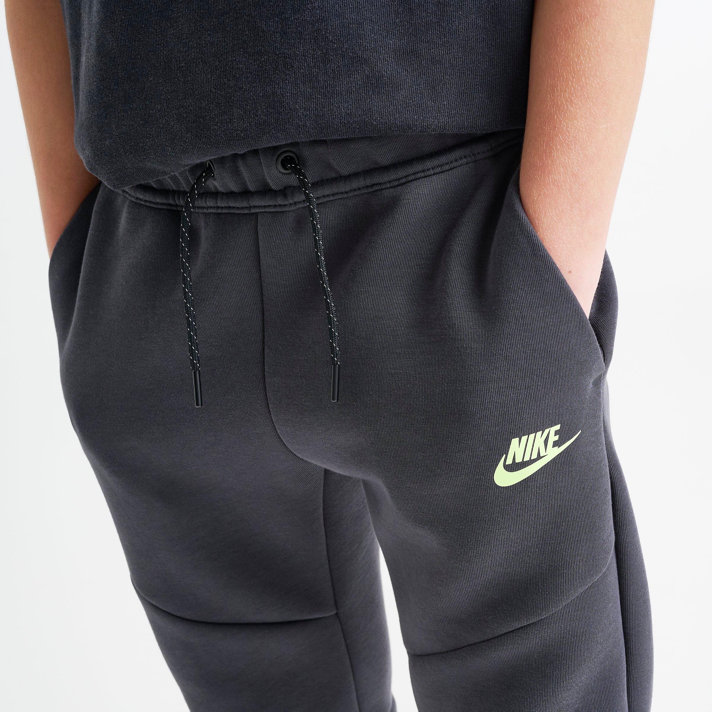 Big Kids' Nike Sportswear Tech Fleece Reflective Jogger Pants