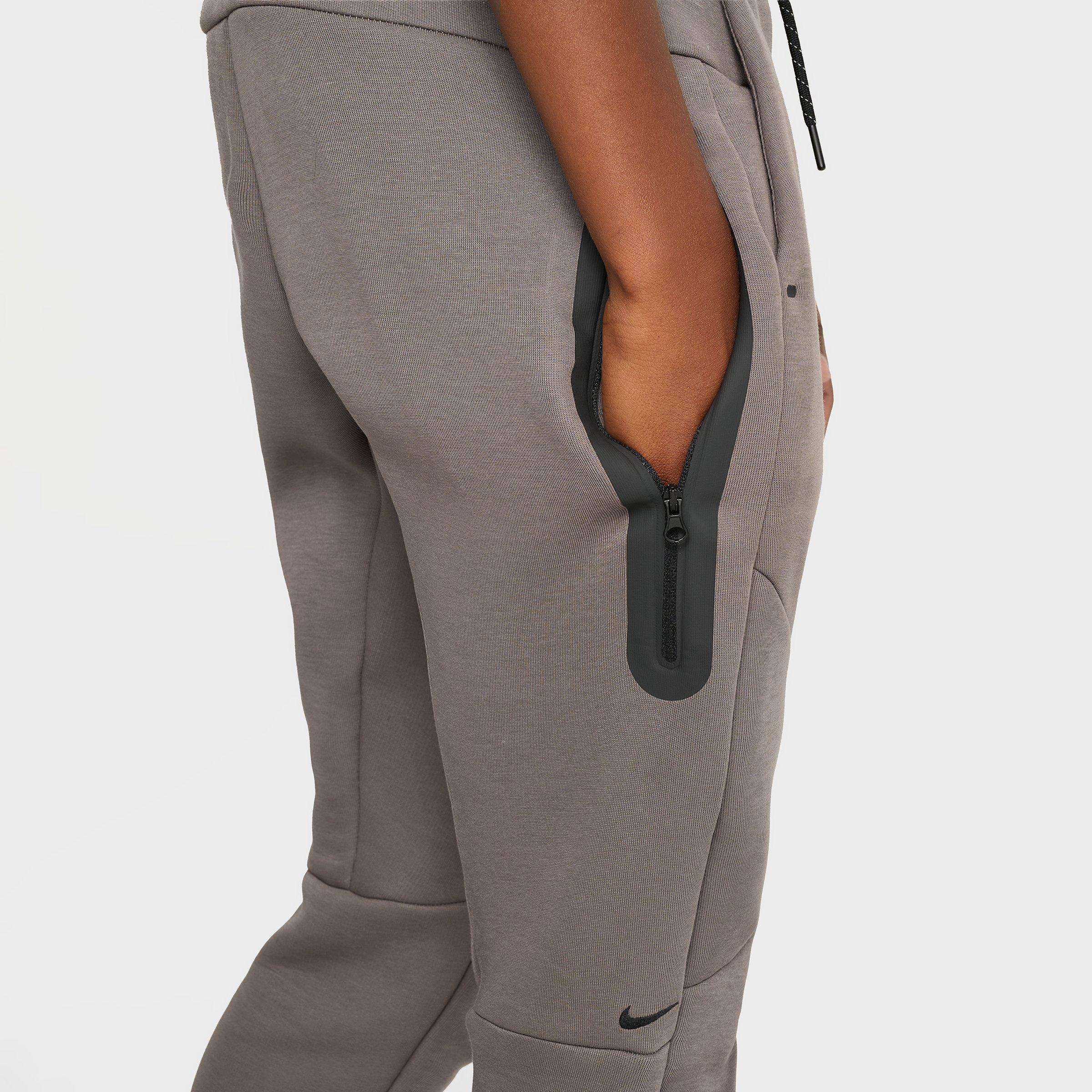 Big Kids' Nike Sportswear Tech Fleece Reflective Jogger Pants
