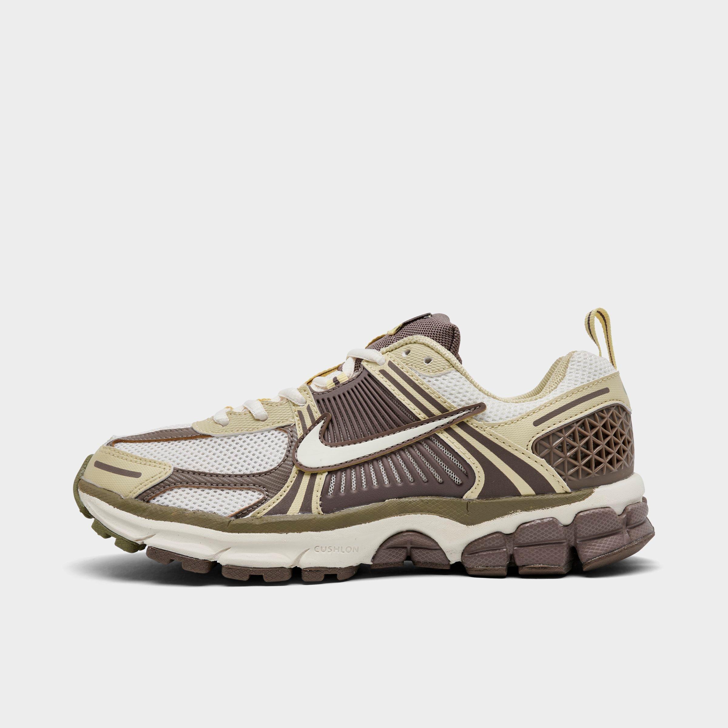 Big Kids' Nike Vomero 5 Casual Shoes