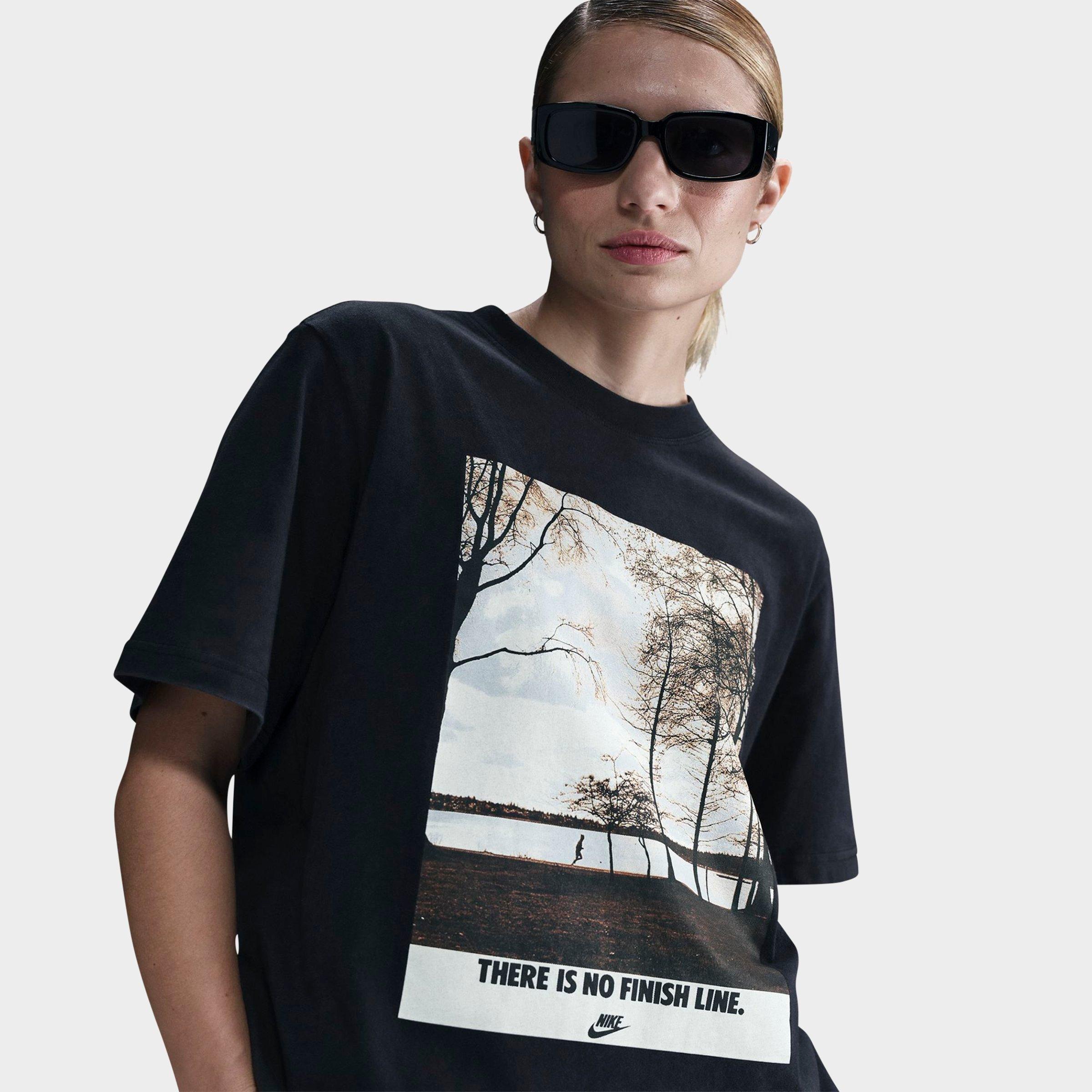 Women's Nike Sportswear Short-Sleeve Run Photo Graphic T-Shirt