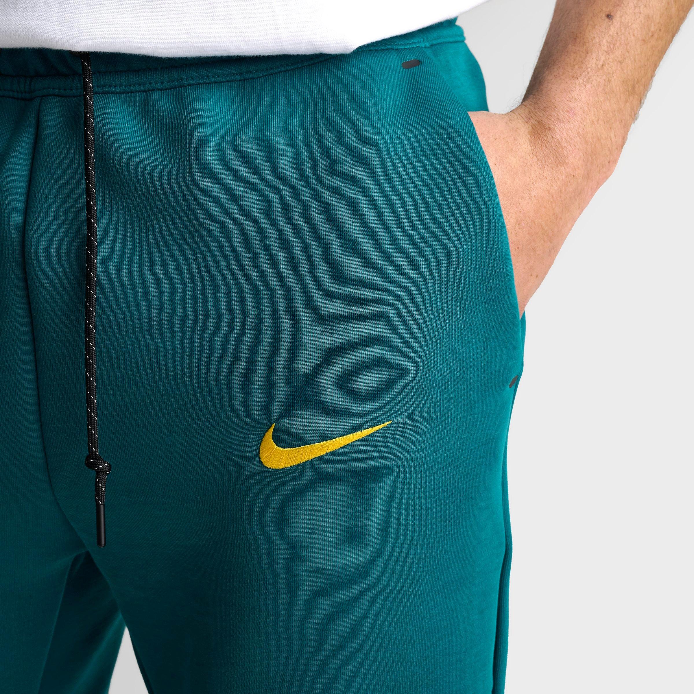 Men's Nike Brazil Soccer Tech Fleece Jogger Pants