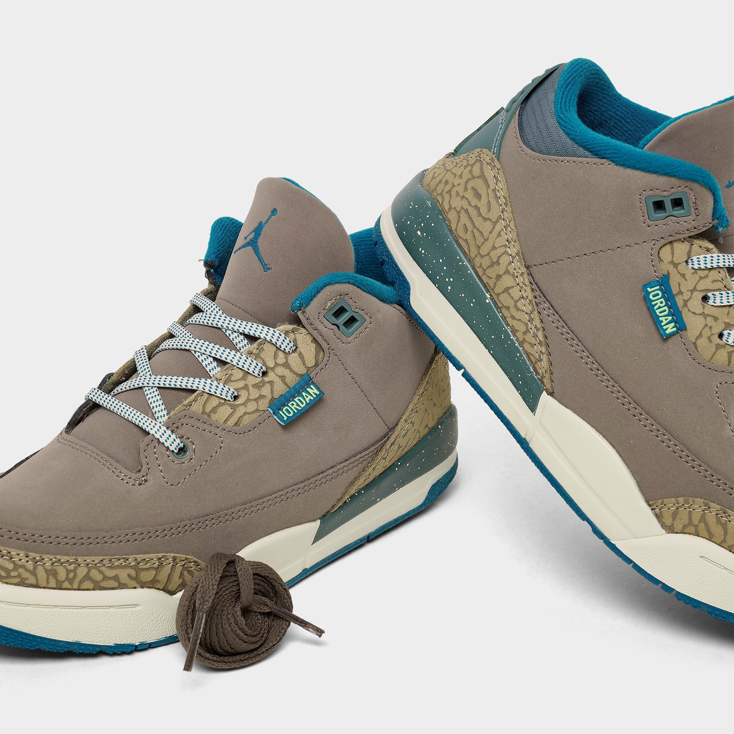 Little Kids' Air Jordan Retro 3 Basketball Shoes