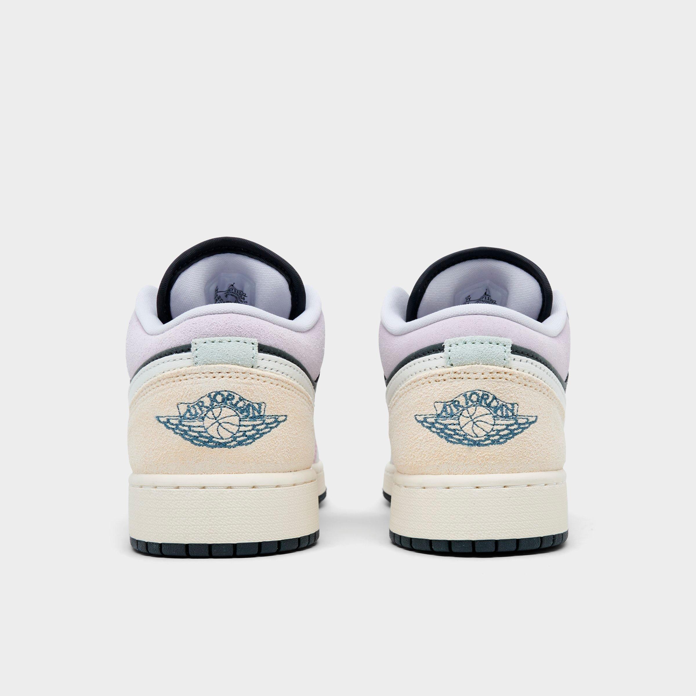 Big Kids' Air Jordan Retro 1 Low Casual Shoes