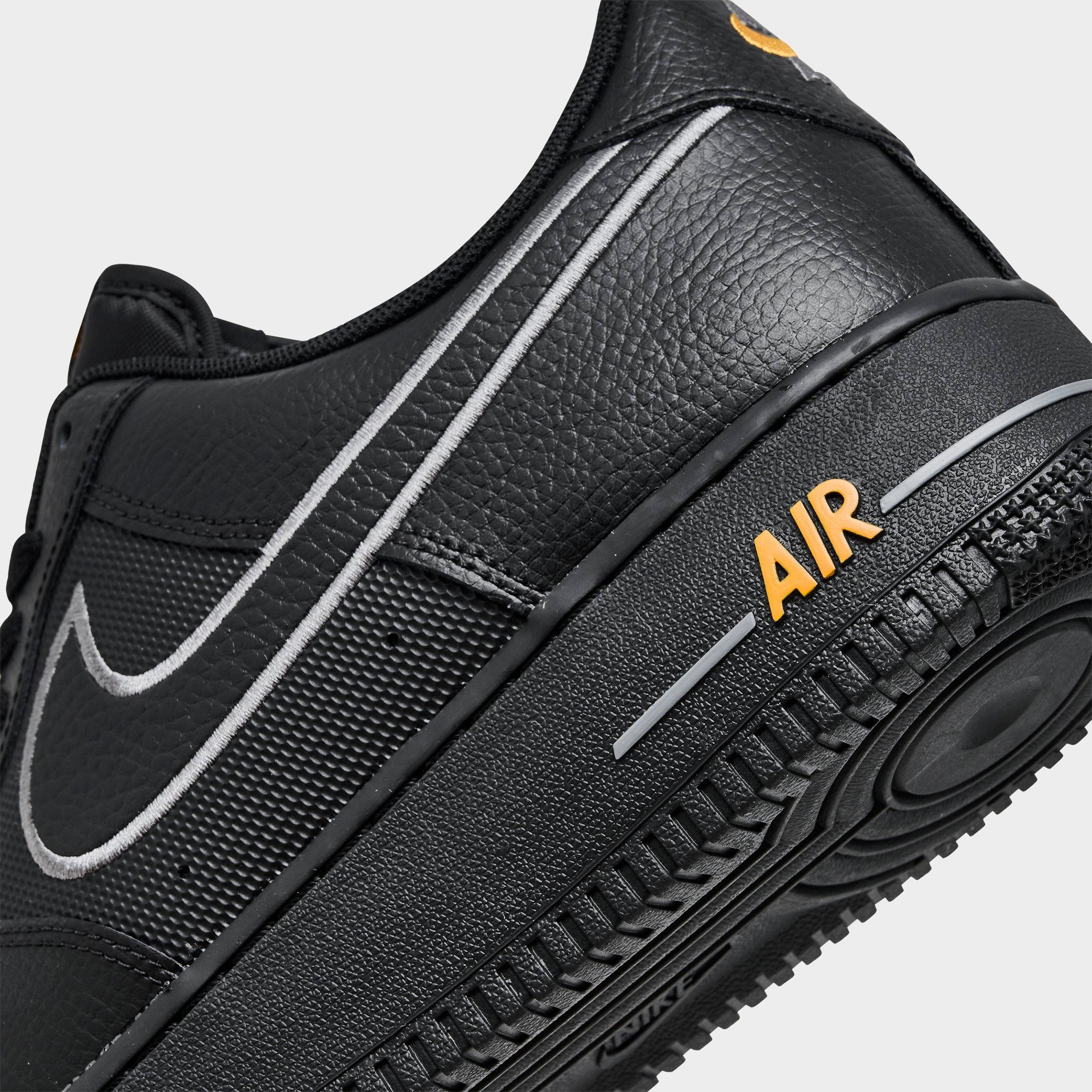 Men's Nike Air Force 1 '07 SE Casual Shoes