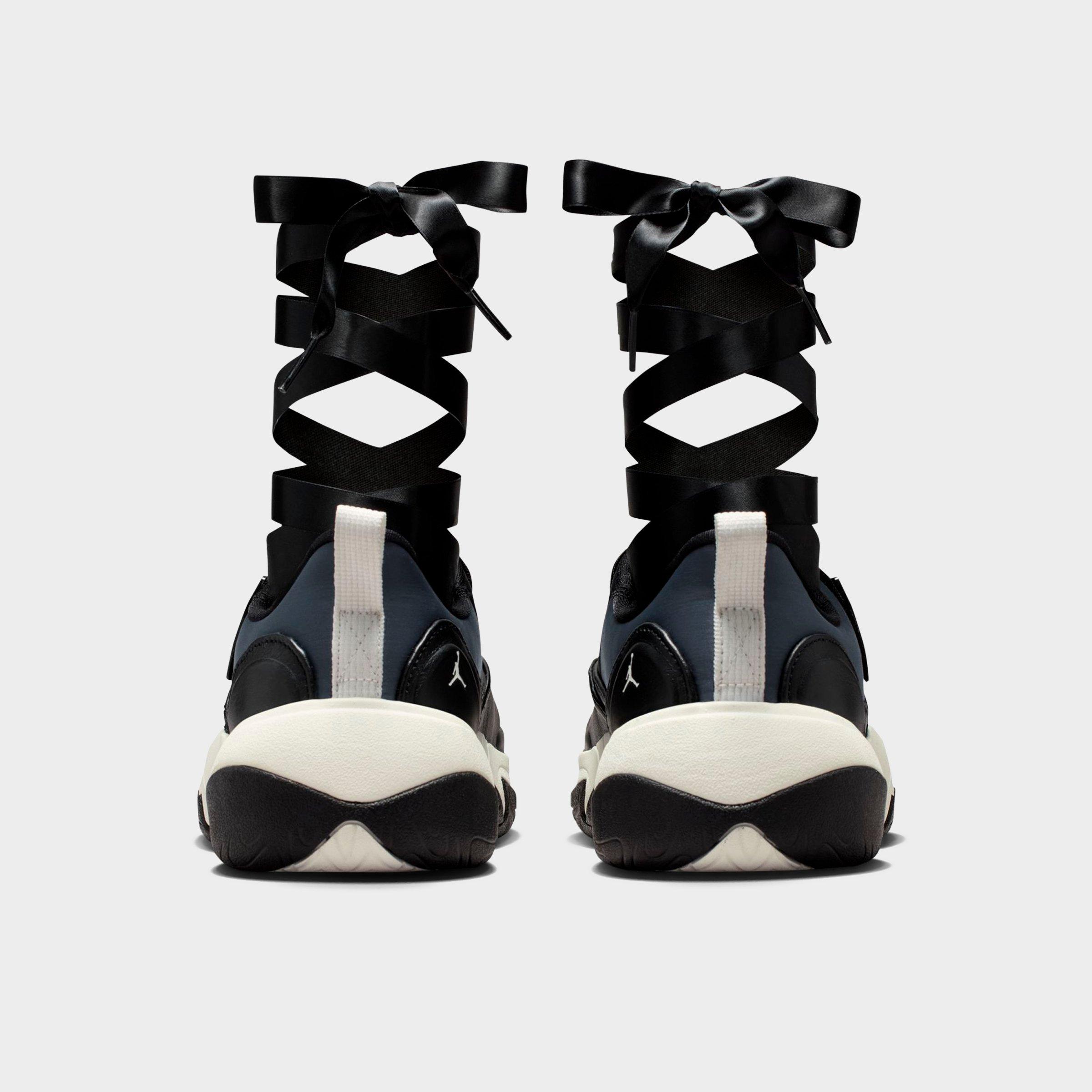 Women's Jordan Pointe Casual Shoes