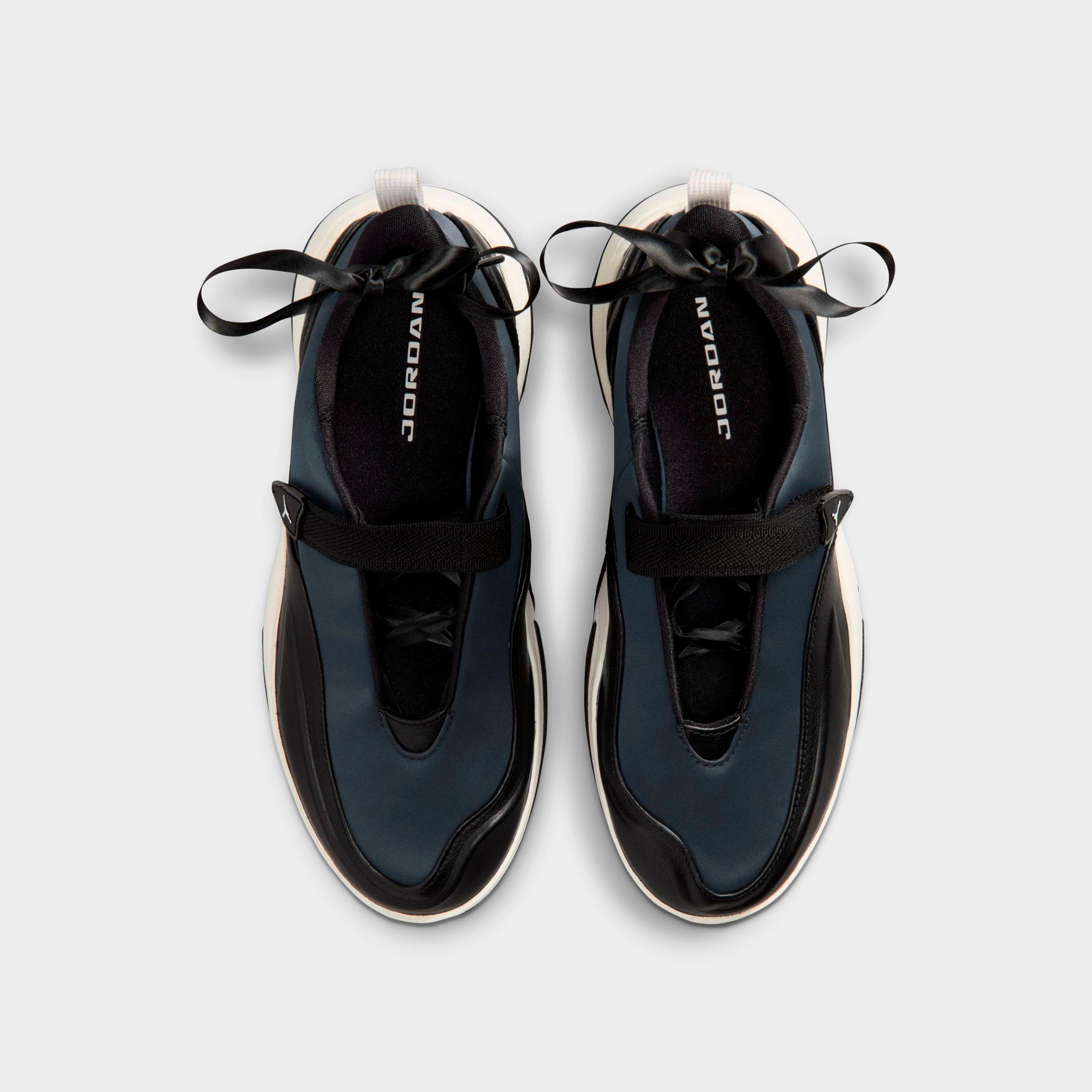 Women's Jordan Pointe Casual Shoes