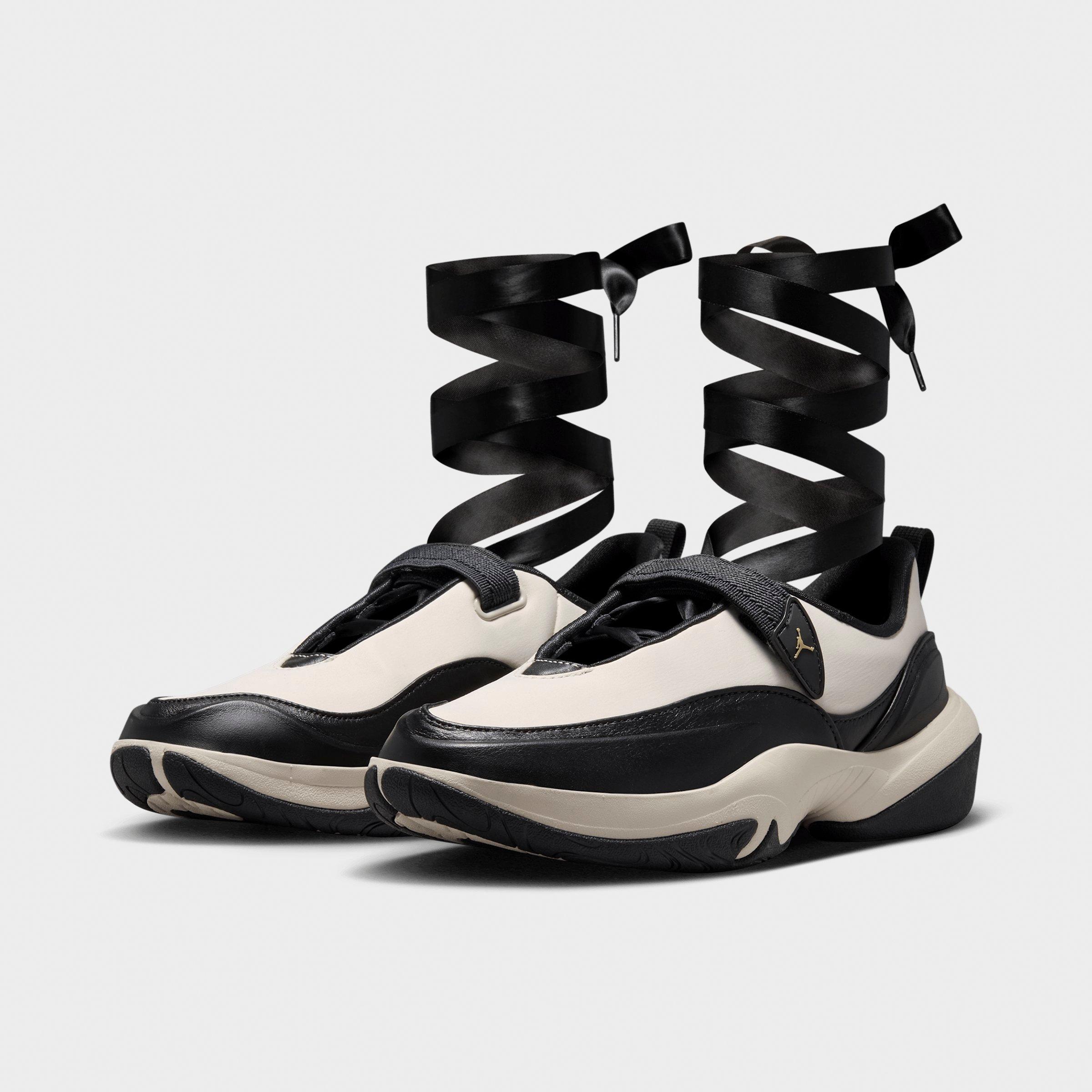 Women's Jordan Pointe Casual Shoes
