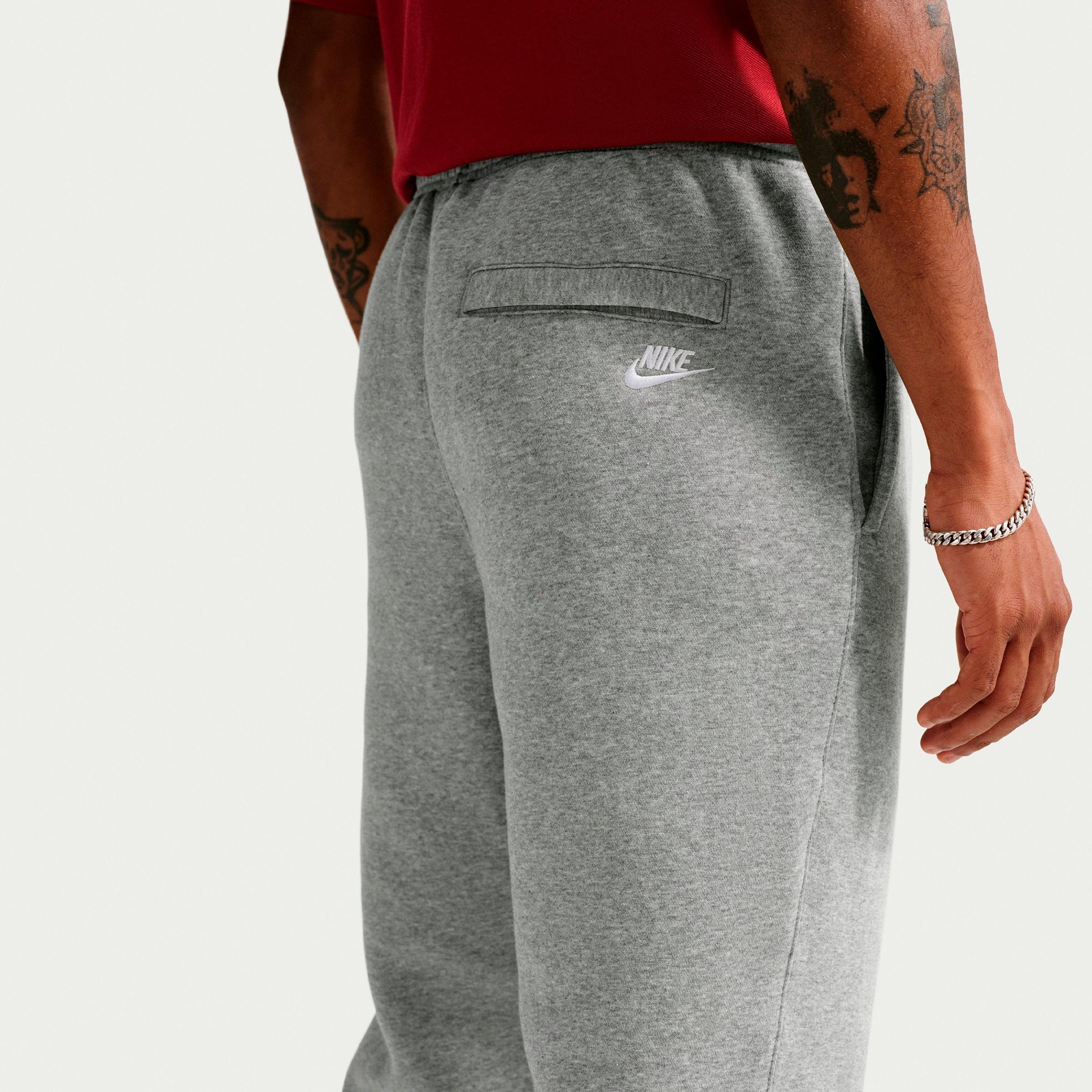 Men's Nike Sportswear Club Chenille Script Fleece Jogger Pants