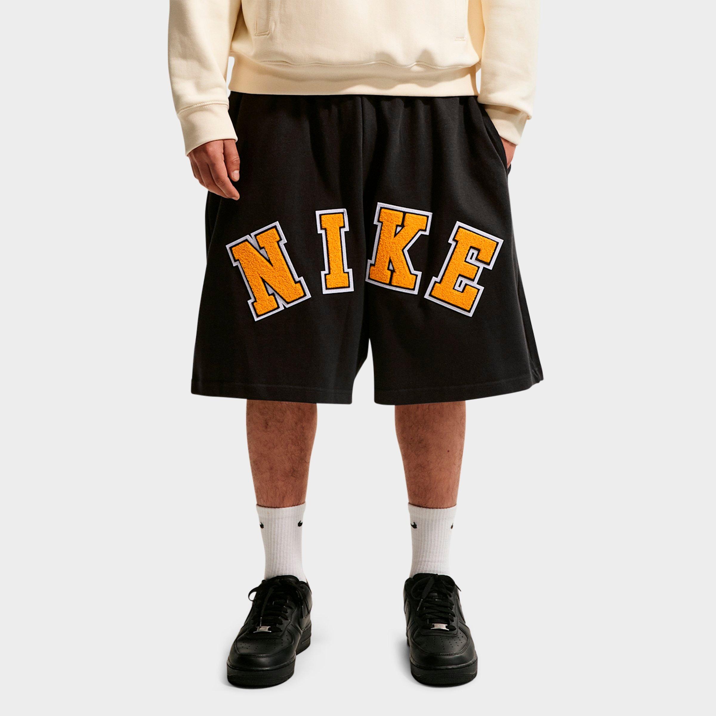 Men's Nike Life Midweight Chenille Knit Shorts | JD Sports
