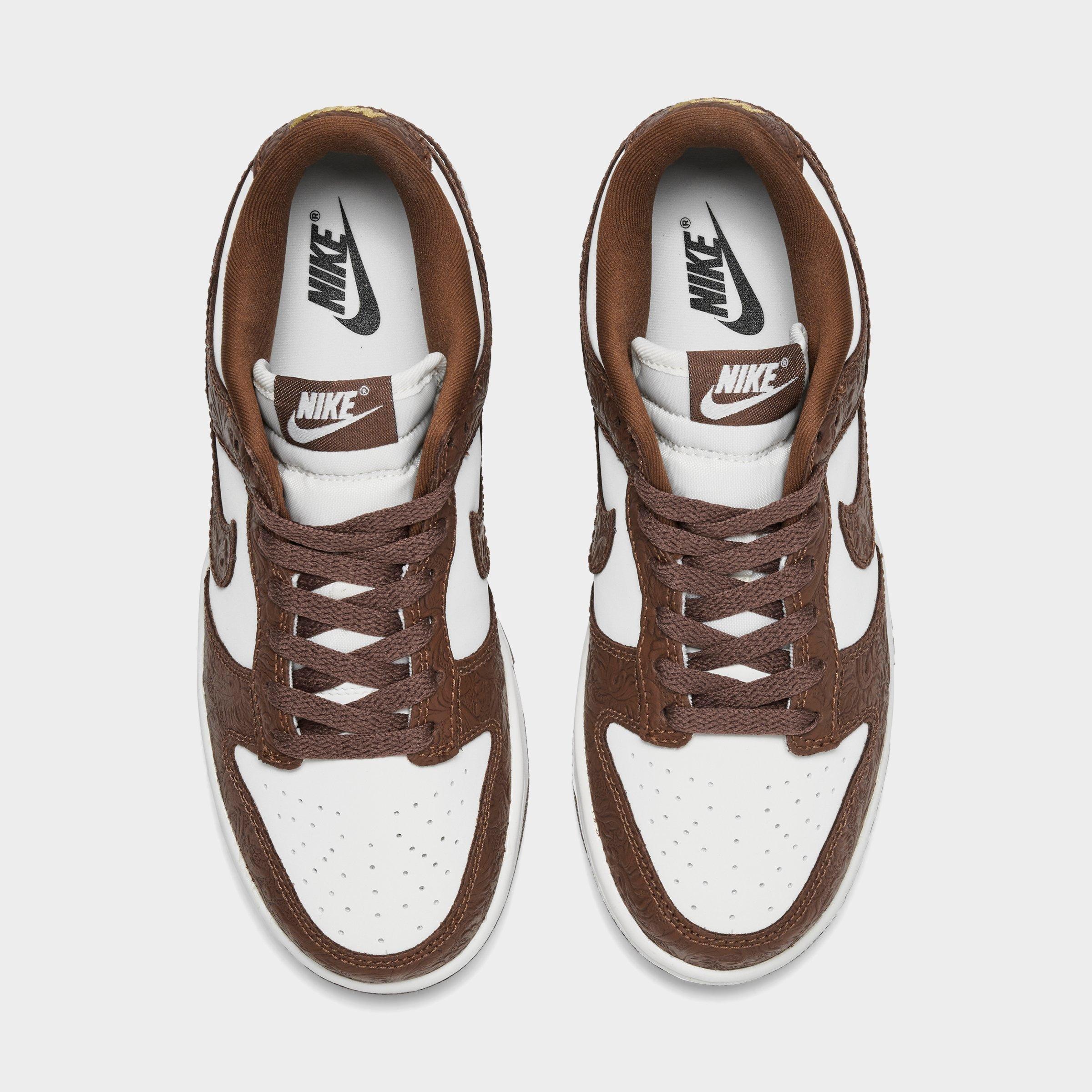 Women's Nike Dunk Low SE Casual Shoes