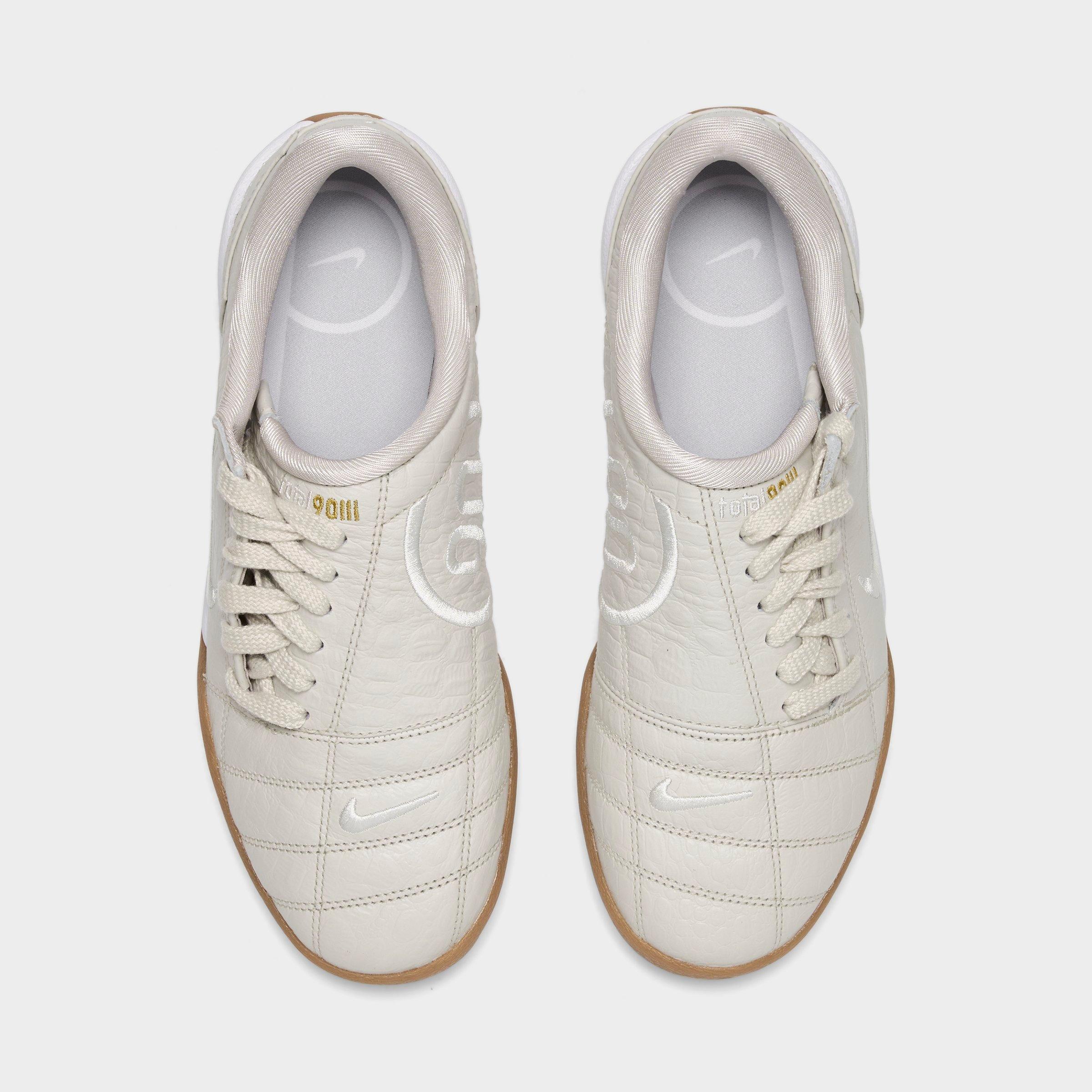 Women's Nike Total 90 Croc Skin Casual Shoes