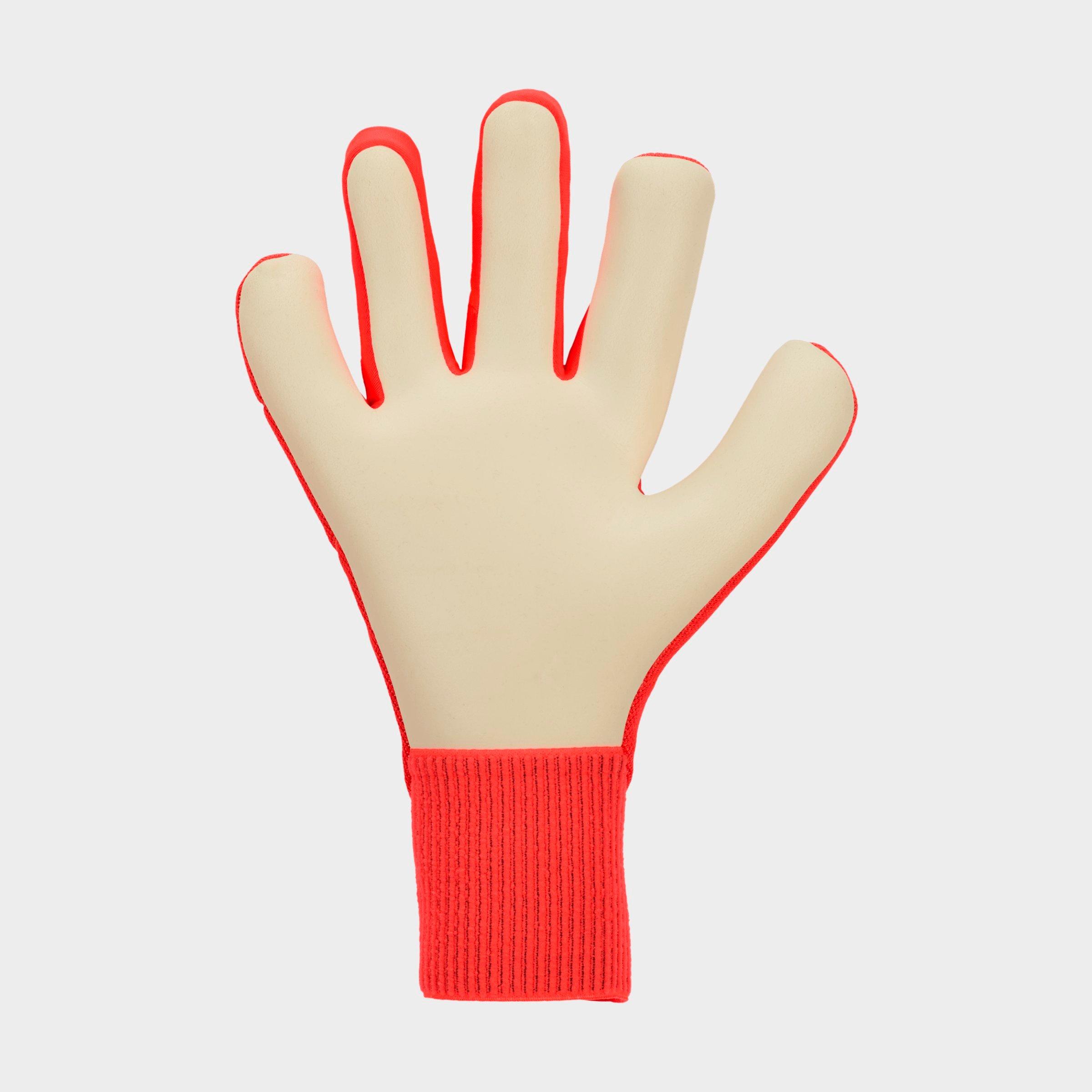 Nike Dynamic Fit Goalkeeper Soccer Gloves