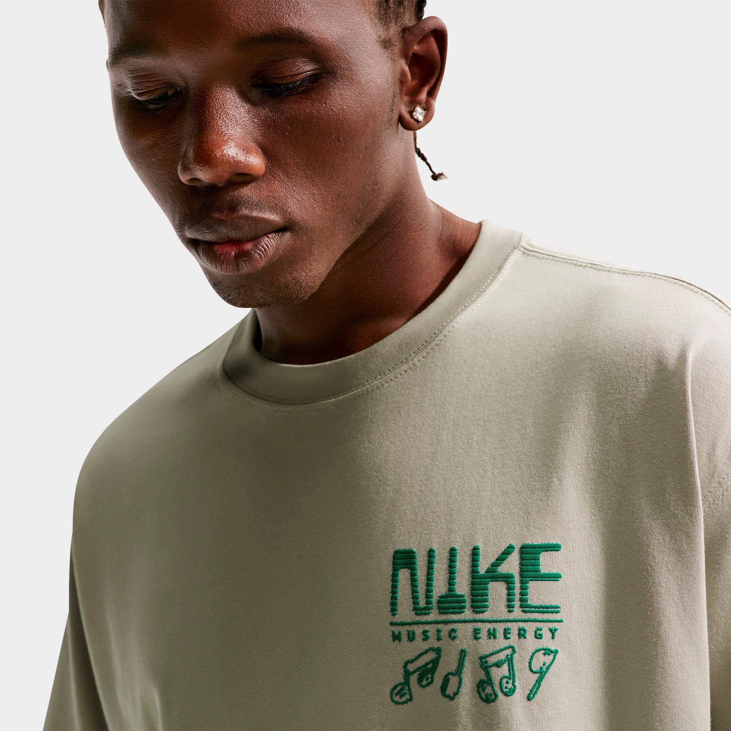 Men's Nike Sportswear Swoosh Sounds T-Shirt