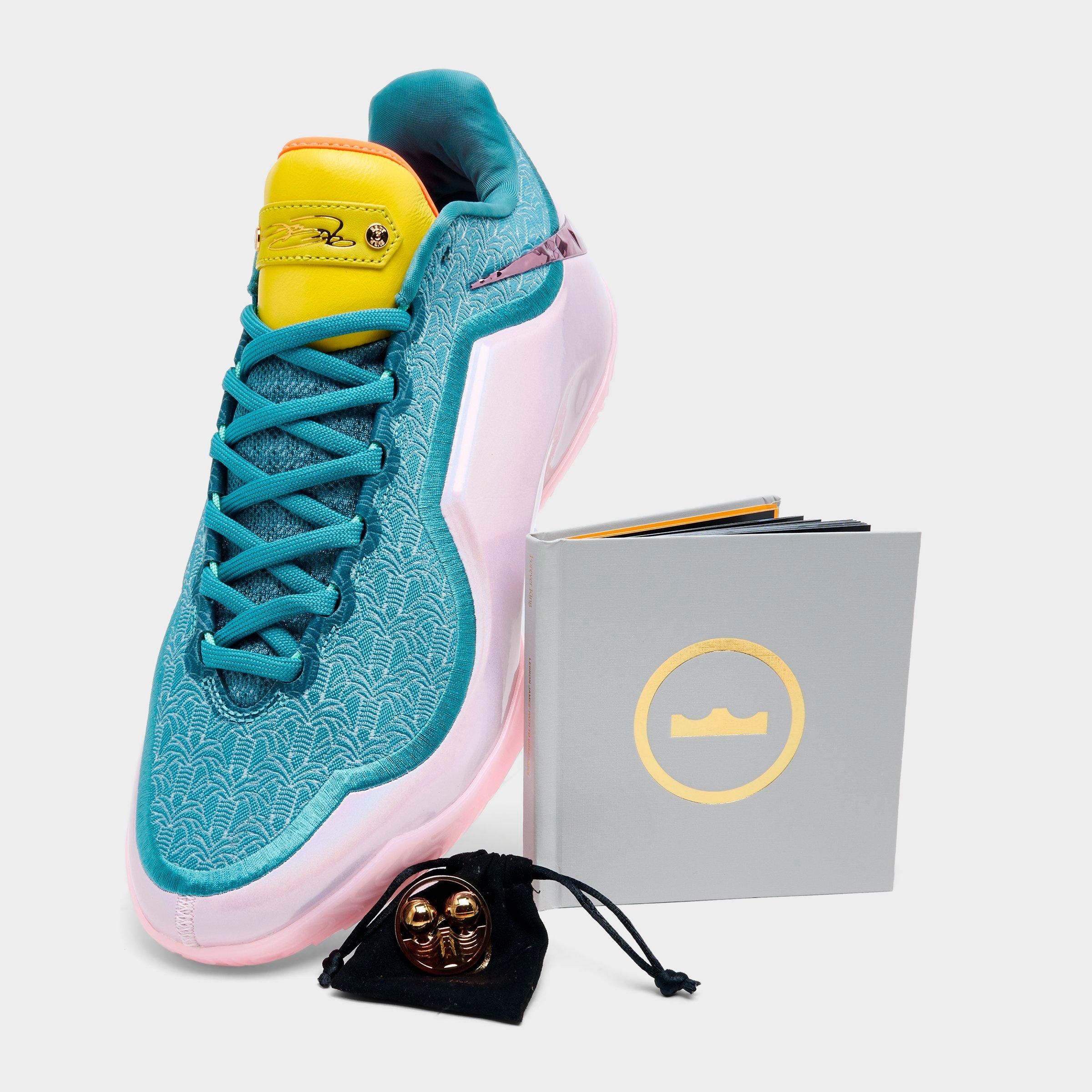 Men's Nike LeBron 23 Basketball Shoes