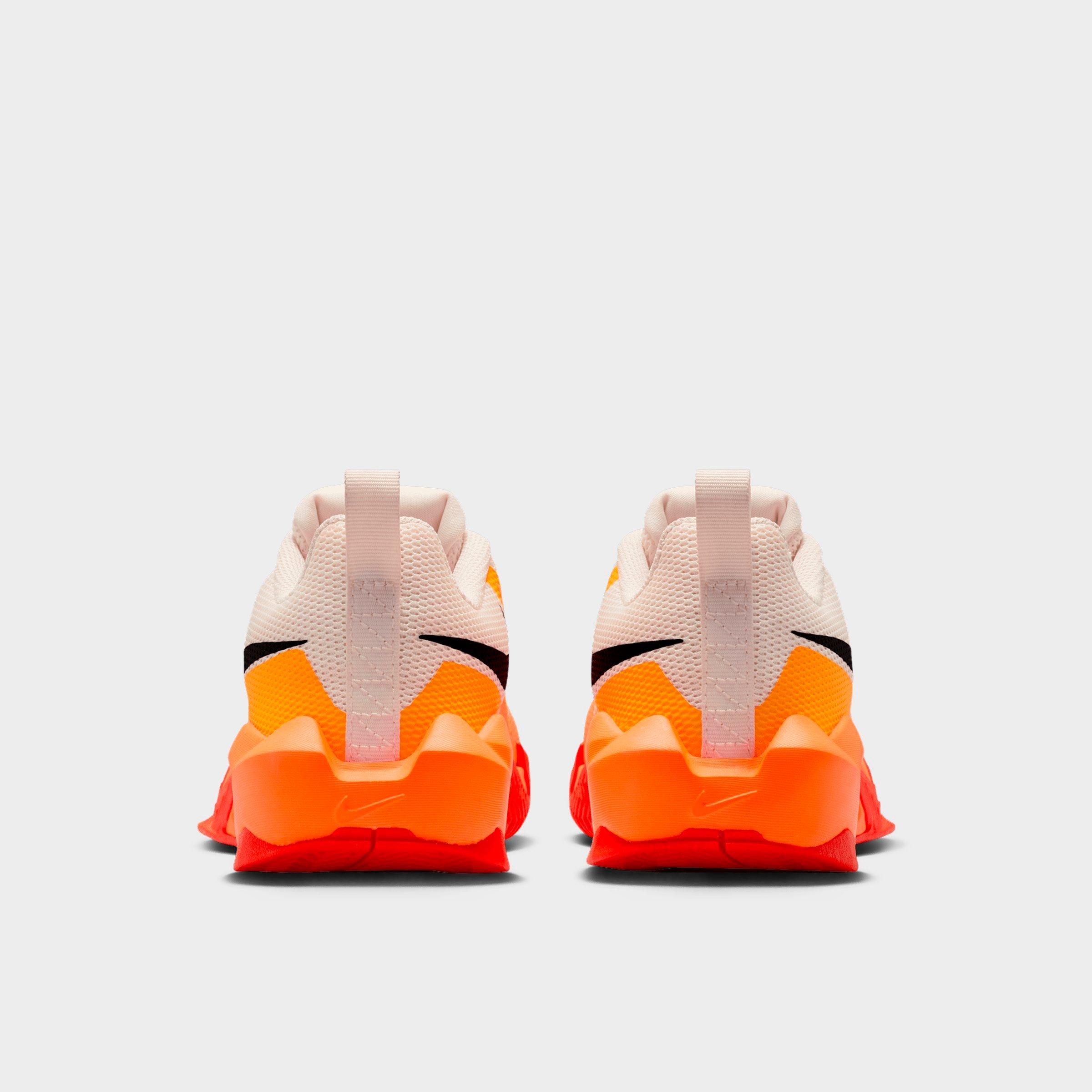 Big Kids' Nike S.T. Dynamite Basketball Shoes