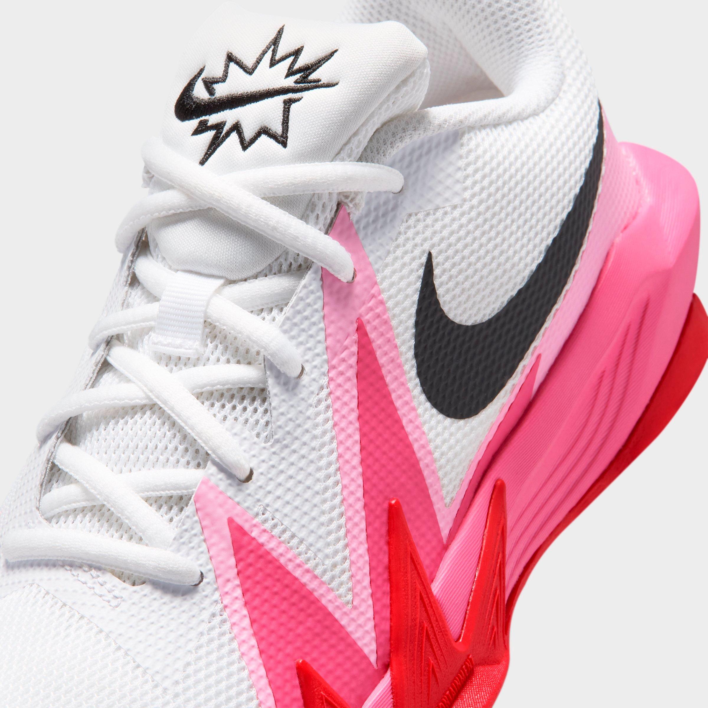 Big Kids' Nike S.T. Dynamite Basketball Shoes