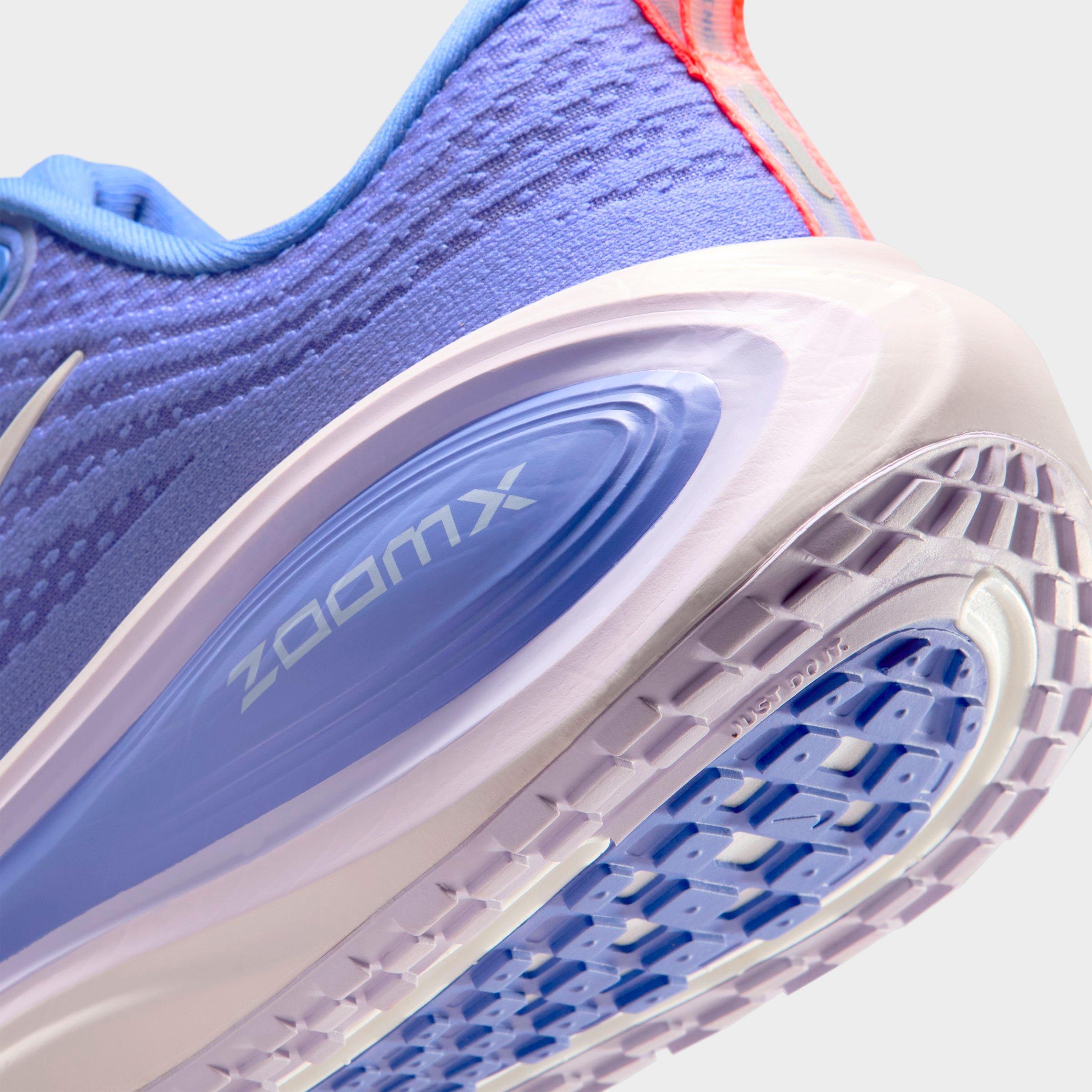 Women's Nike Vomero Plus Running Shoes (Extra Wide Width)