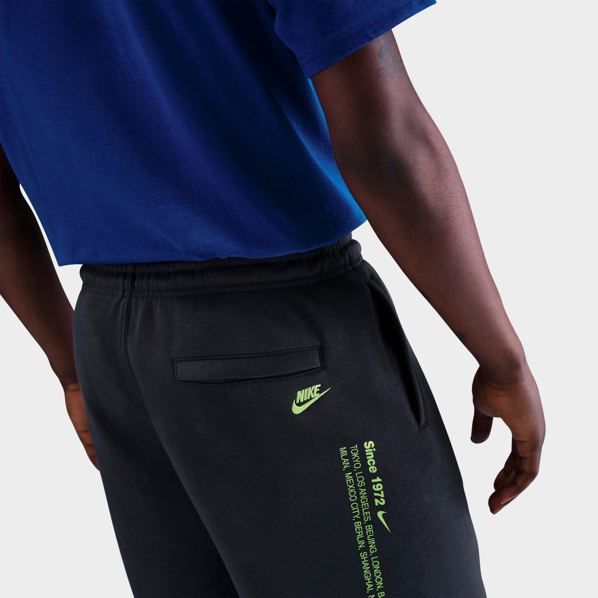 Men's Nike Sportswear Club International Fleece Shorts
