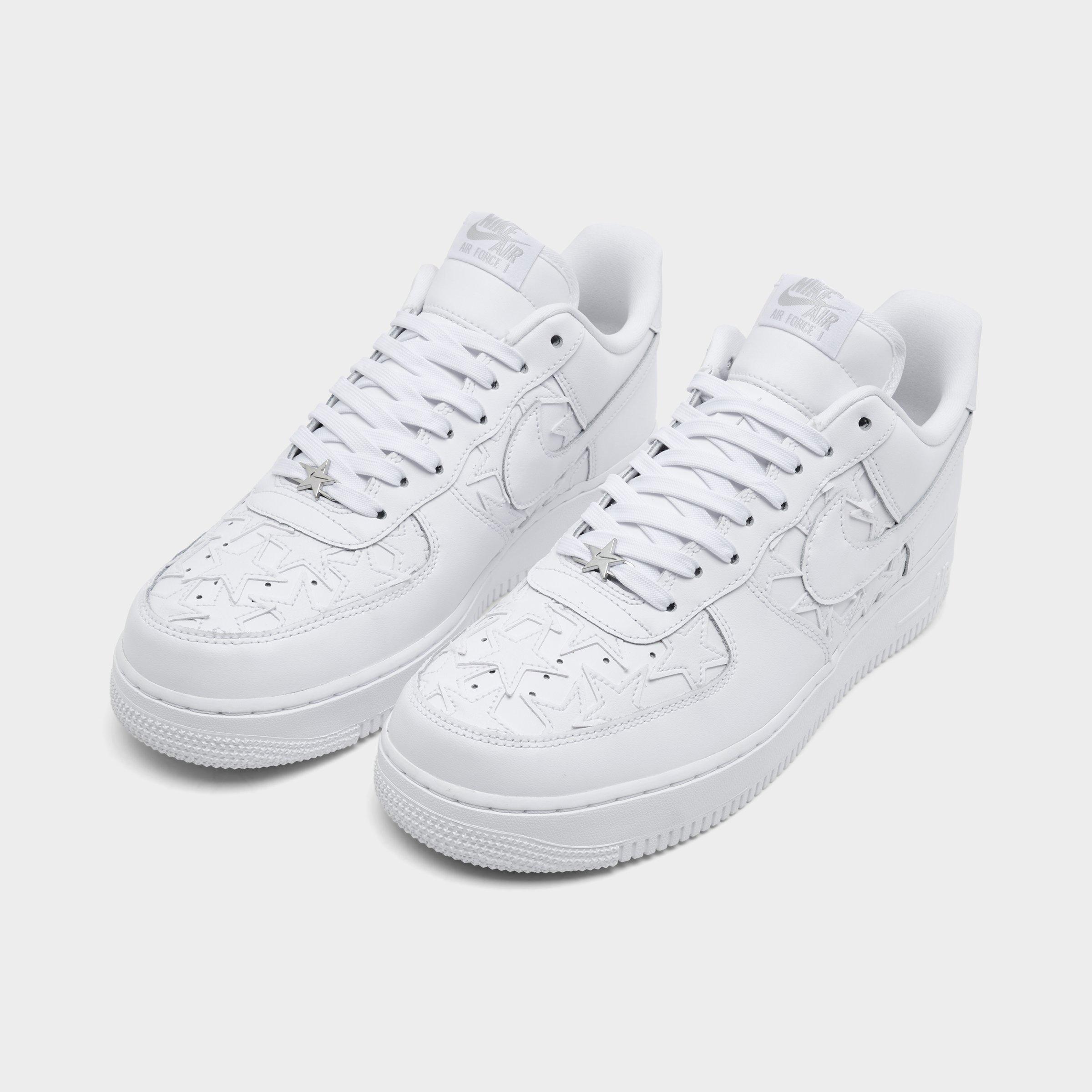 Men's Nike Air Force 1 '07 Low LE Stars Casual Shoes