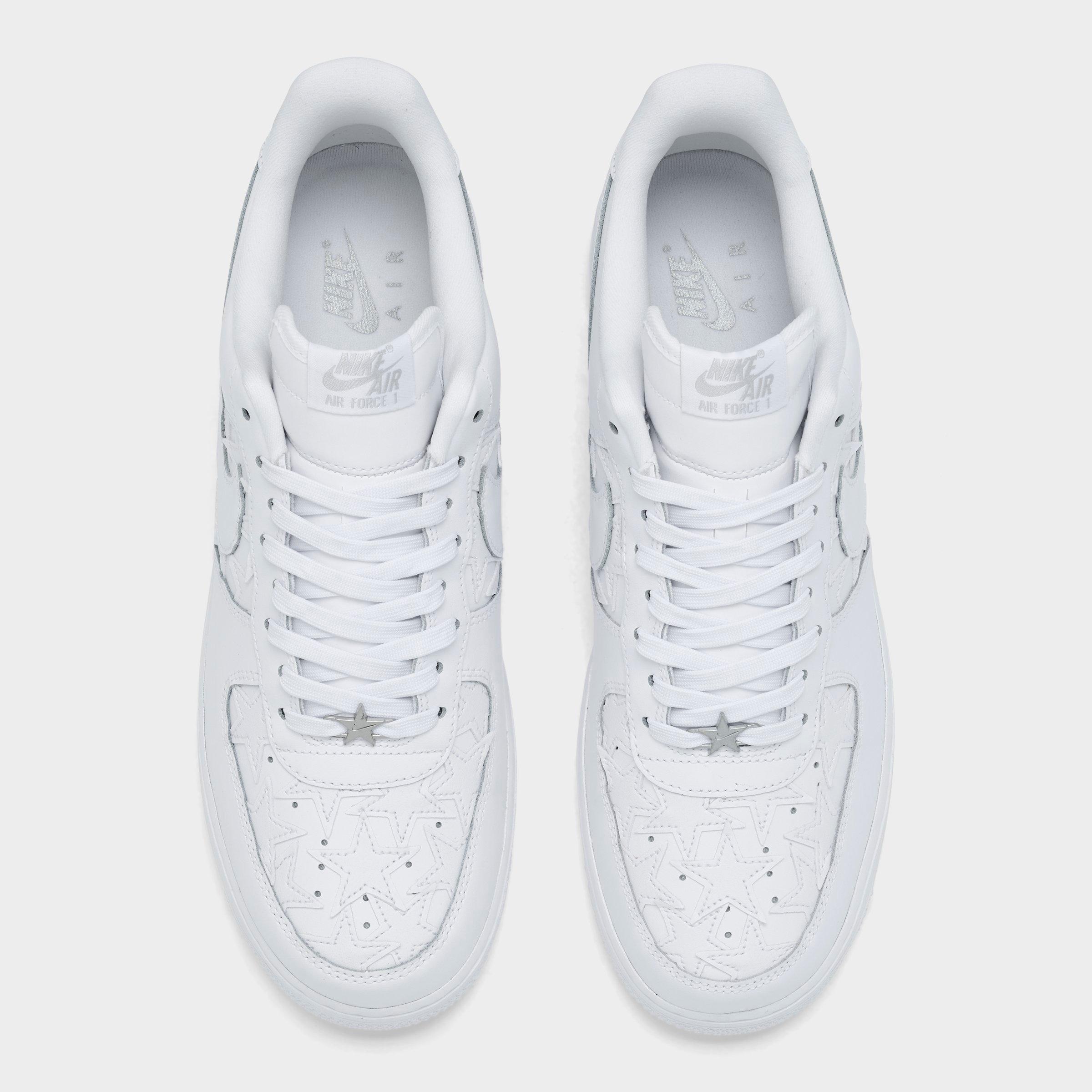 Men's Nike Air Force 1 '07 Low LE Stars Casual Shoes