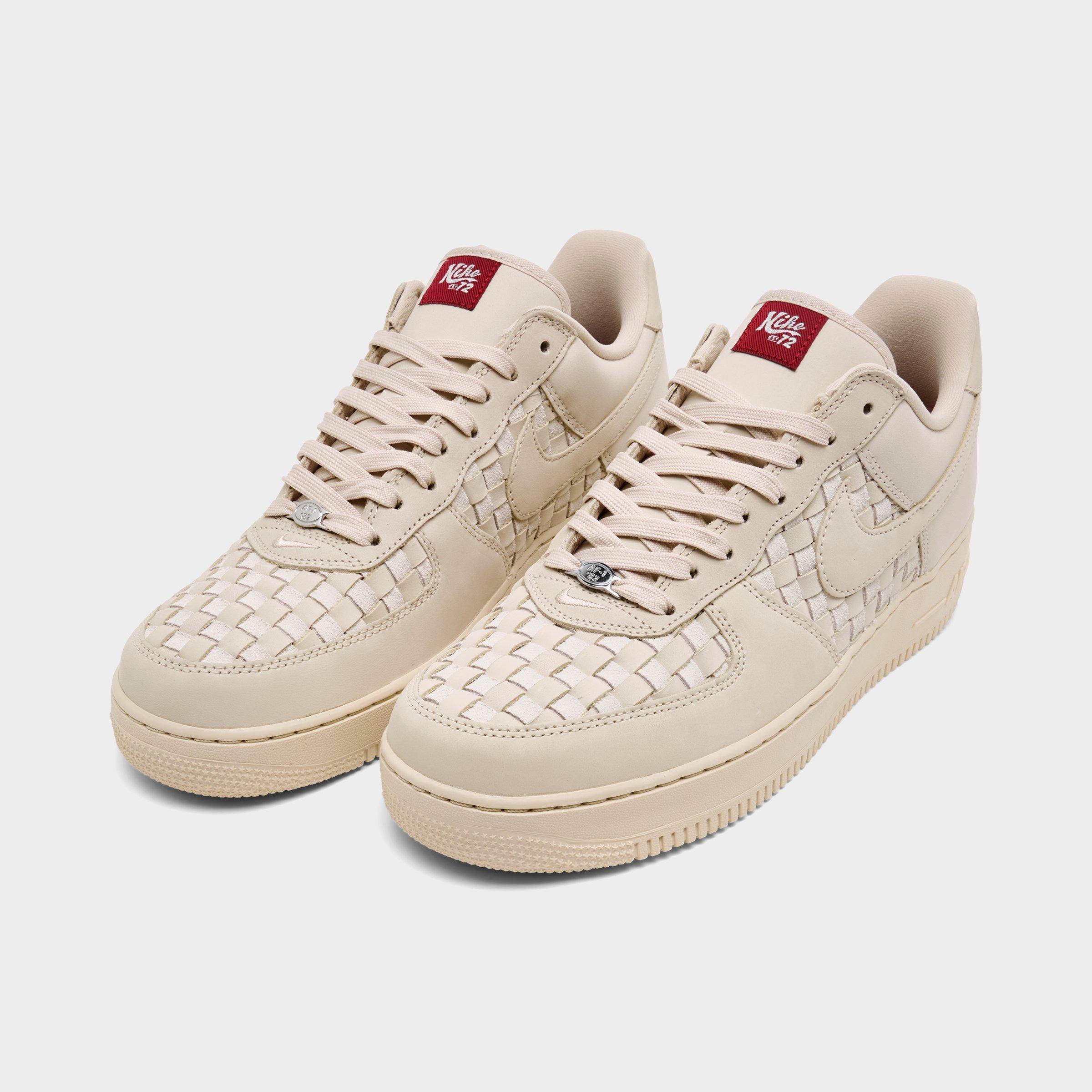 Men's Nike Air Force 1 Low Retro Premium Casual Shoes