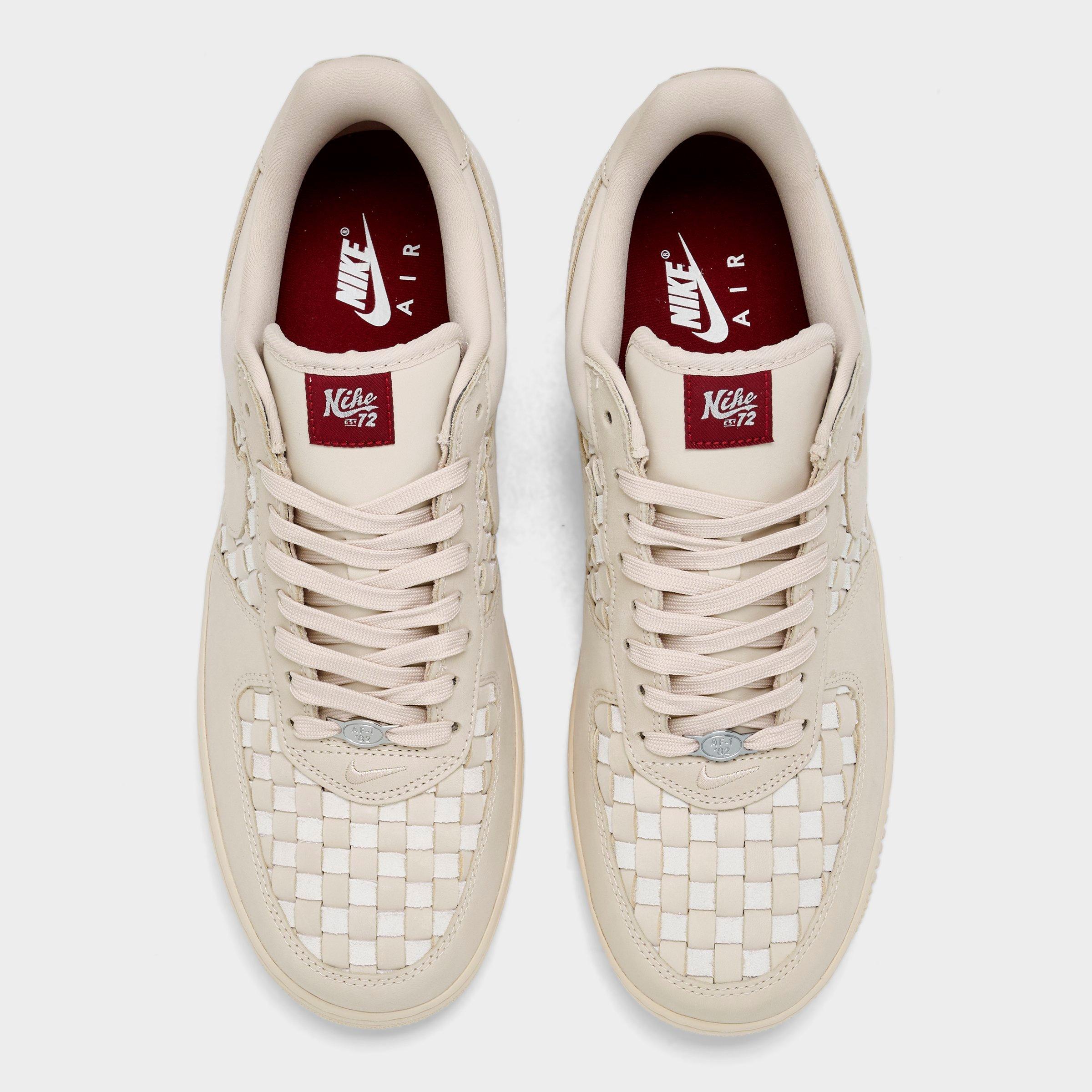 Men's Nike Air Force 1 Low Retro Premium Casual Shoes