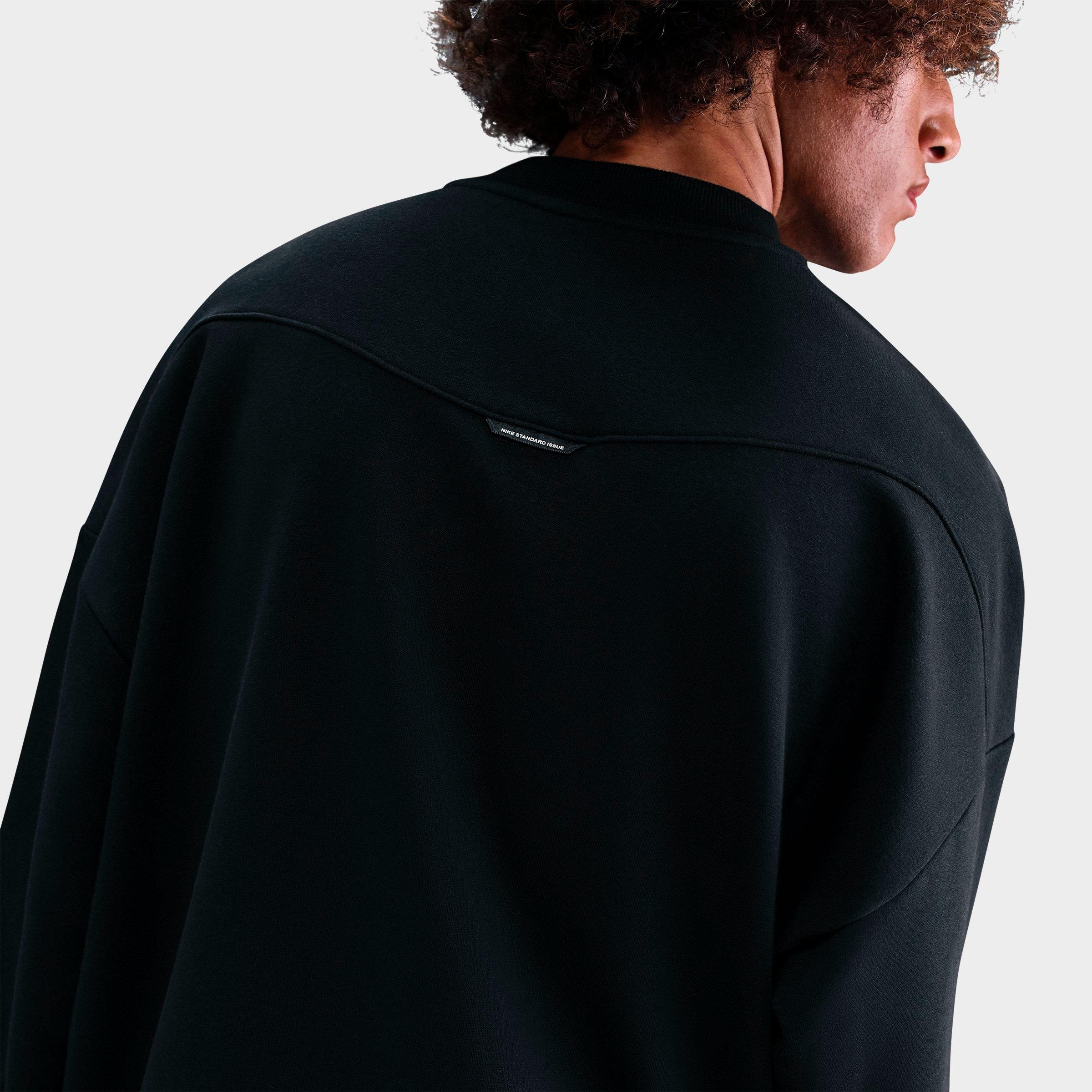 Men's Nike Standard Issue Therma-FIT Basketball Crewneck Sweatshirt