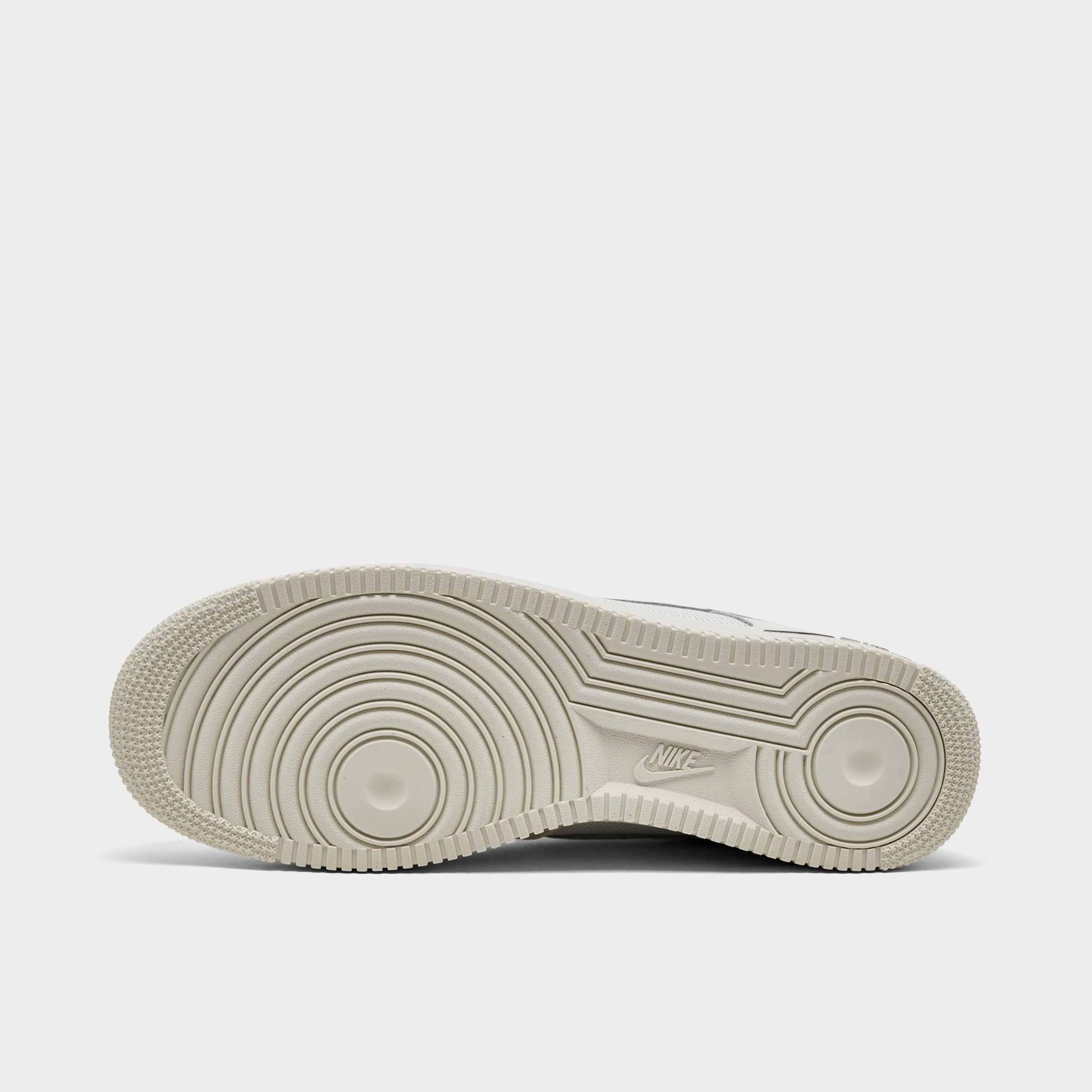 Men's Nike Air Force 1 '07 LV8 Casual Shoes