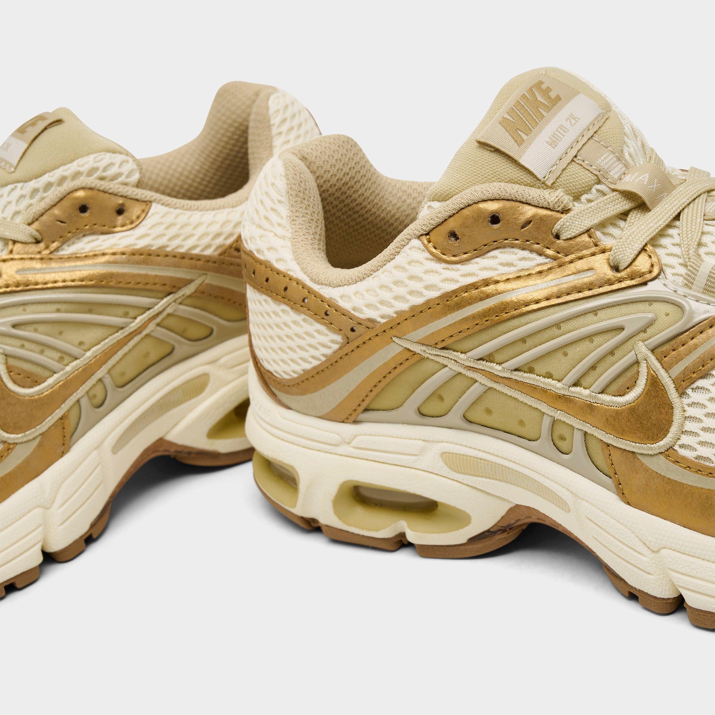 Women's Nike Air Max Moto 2K Casual Shoes