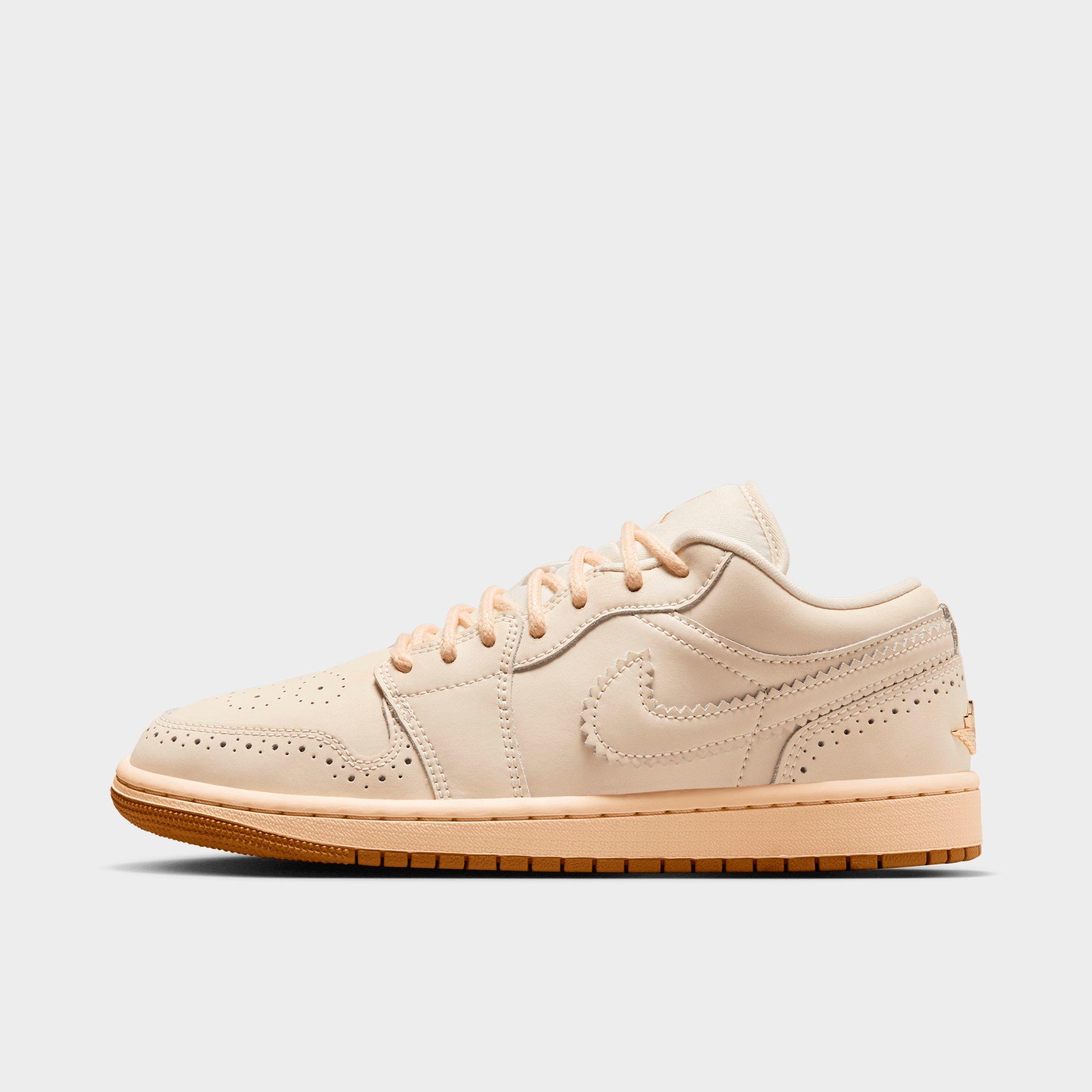 Women's Air Jordan 1 Low SE Casual Shoes