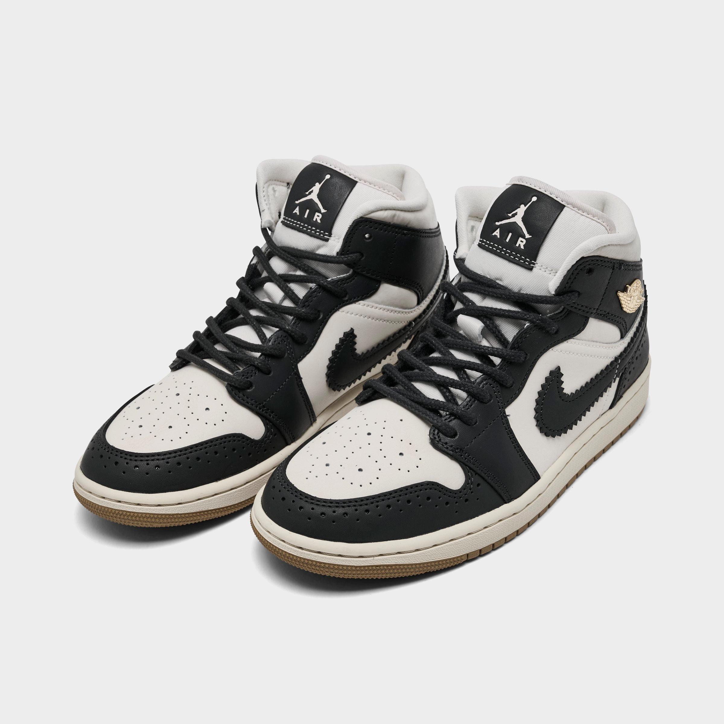 Women's Air Jordan 1 Mid SE Casual Shoes