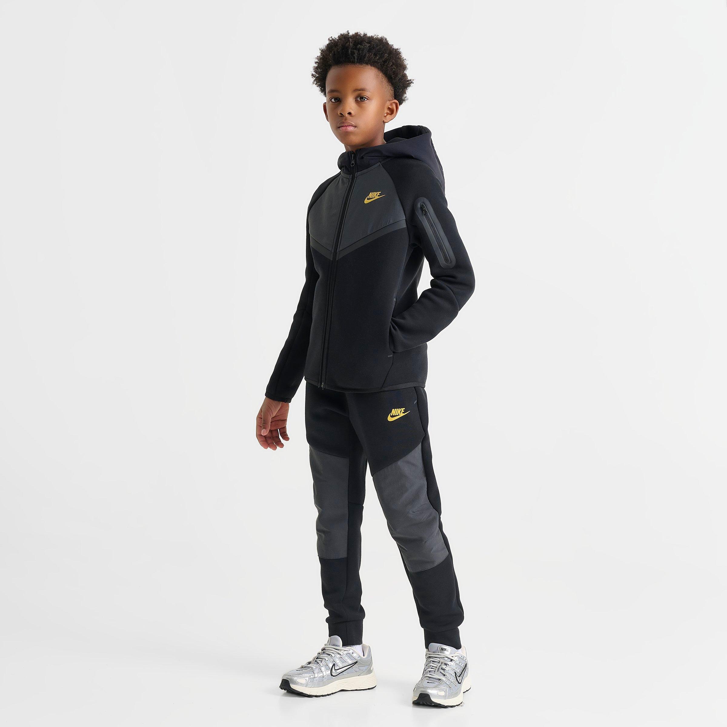 Boys' Big Kids' Nike Sportswear Tech Fleece Jogger Pants
