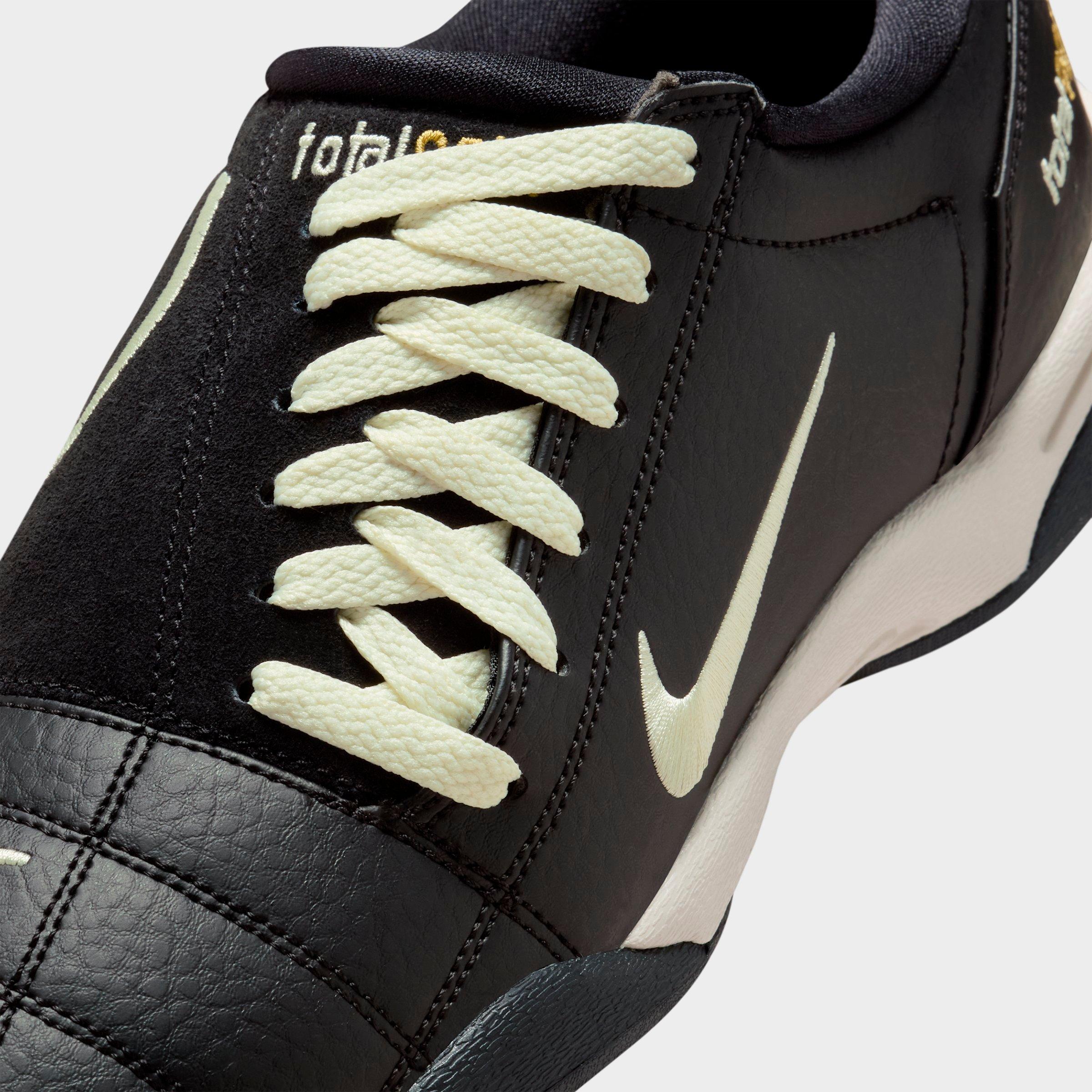 Men's Nike Total 90 Casual Shoes