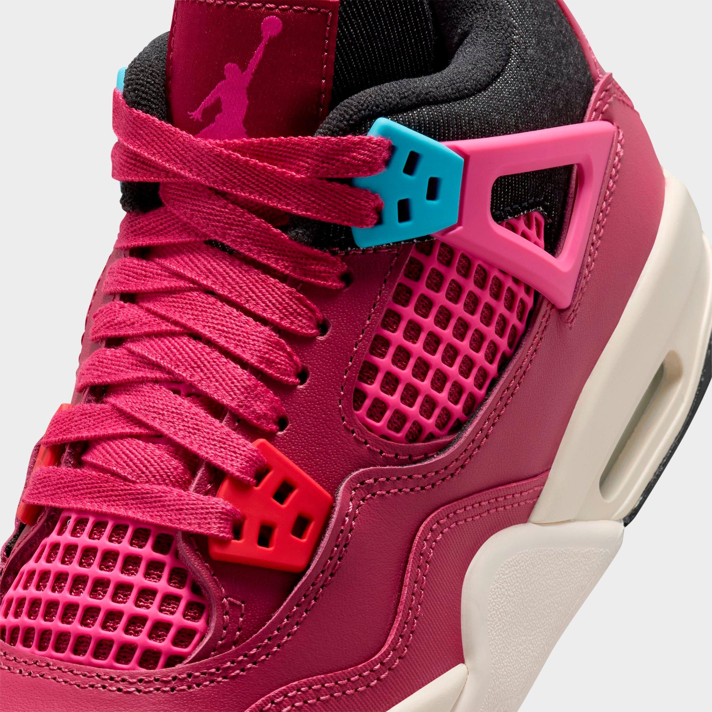 Girls' Big Kids' Air Jordan Retro 4 Basketball Shoes