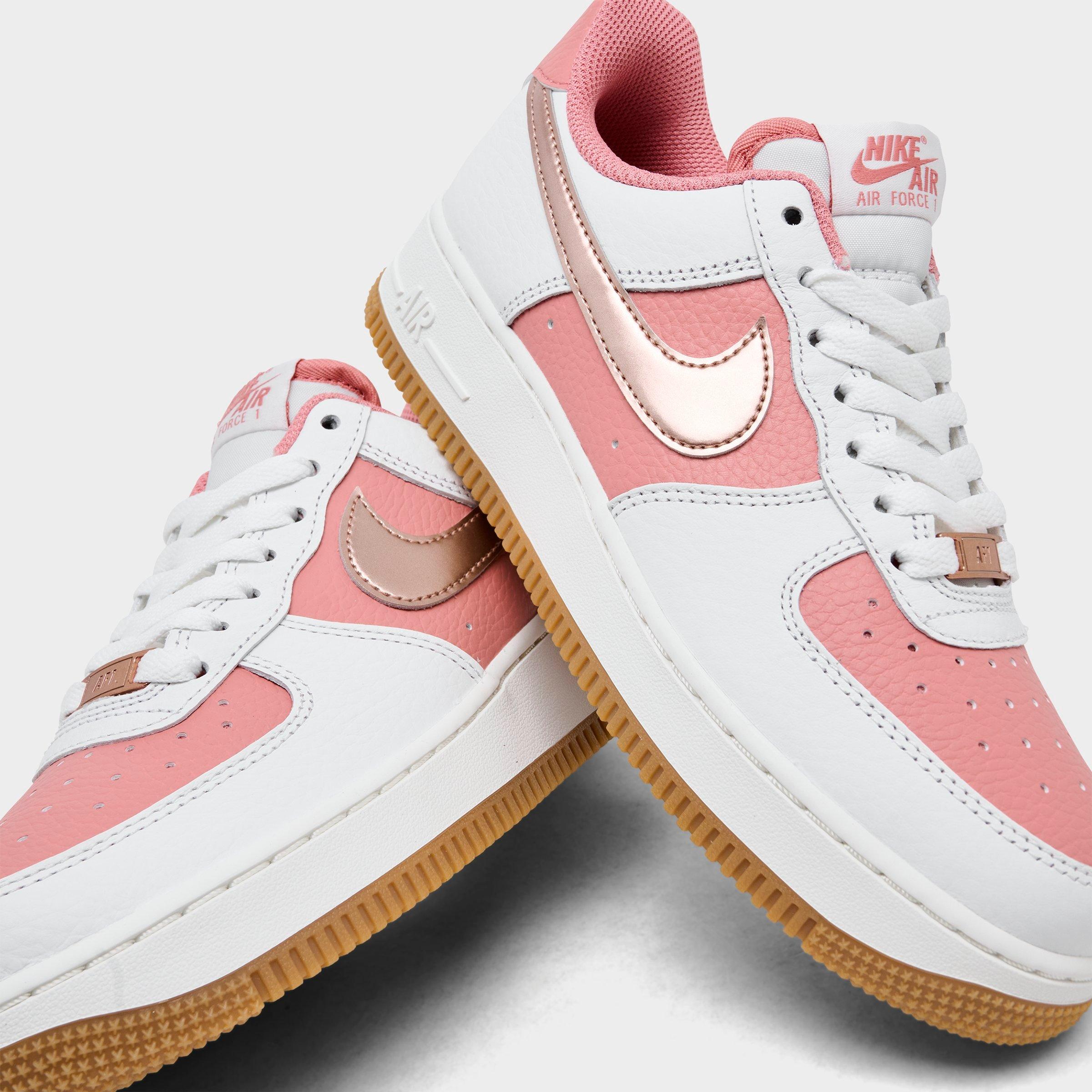 Women's Nike Air Force 1 '07 SE Casual Shoes