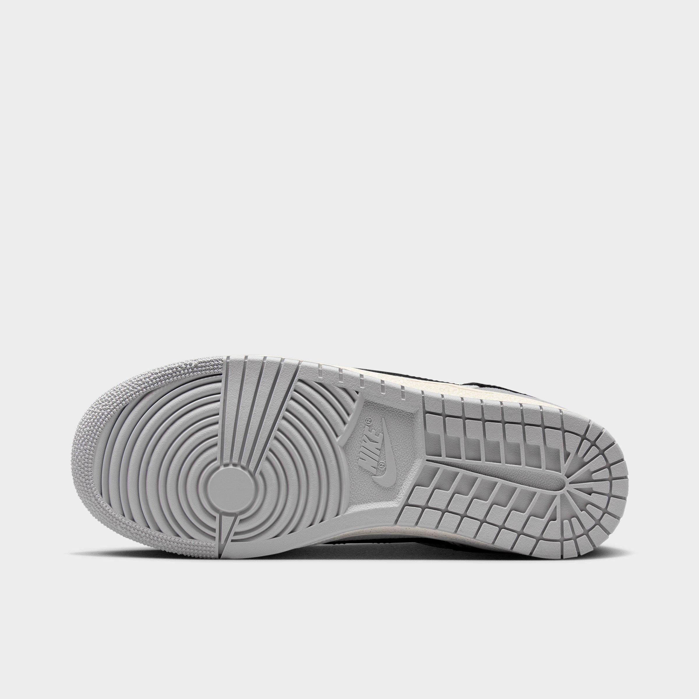 Women's Air Jordan Skyline Low Casual Shoes