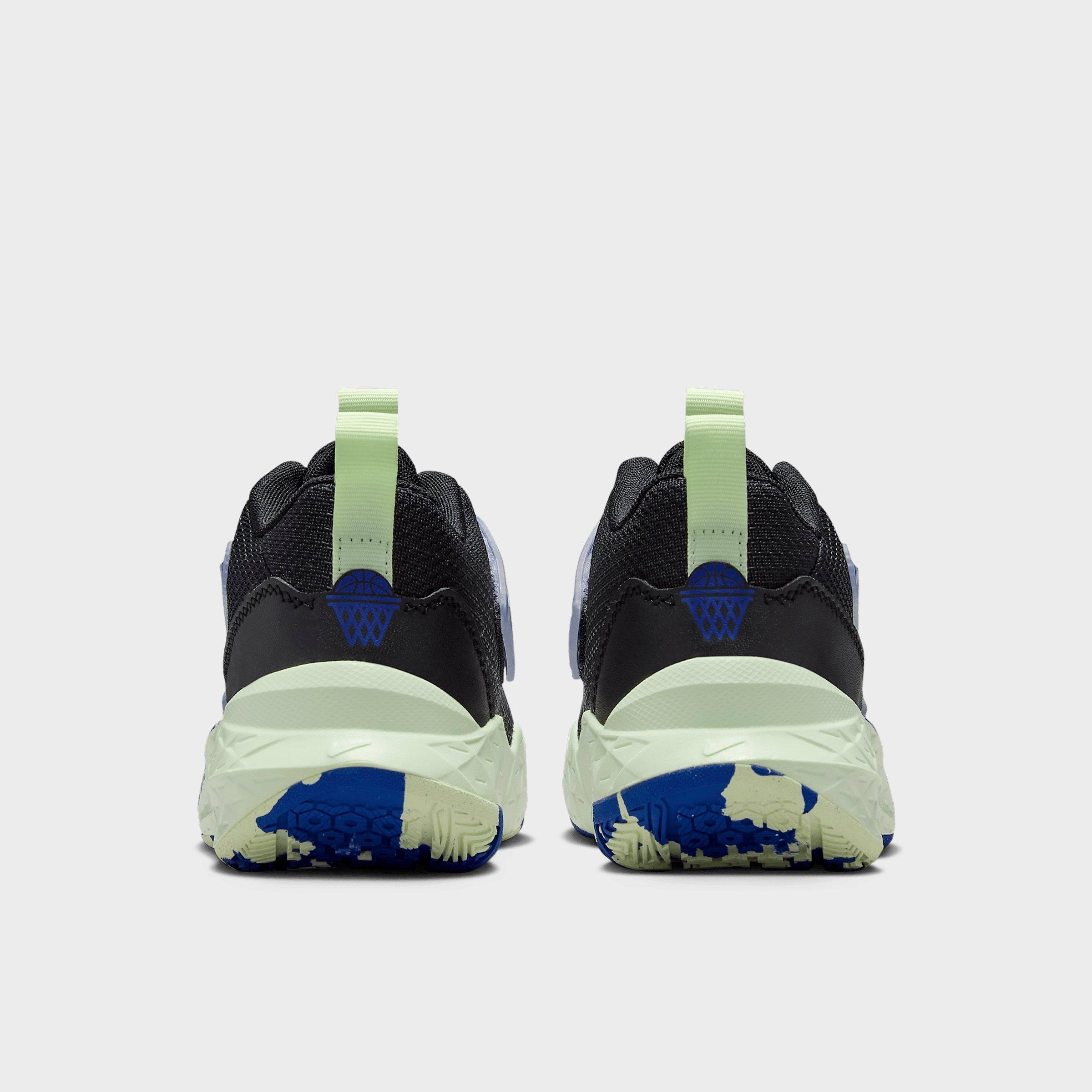 Big Kids' Nike Team Hustle D 12 Basketball Shoes