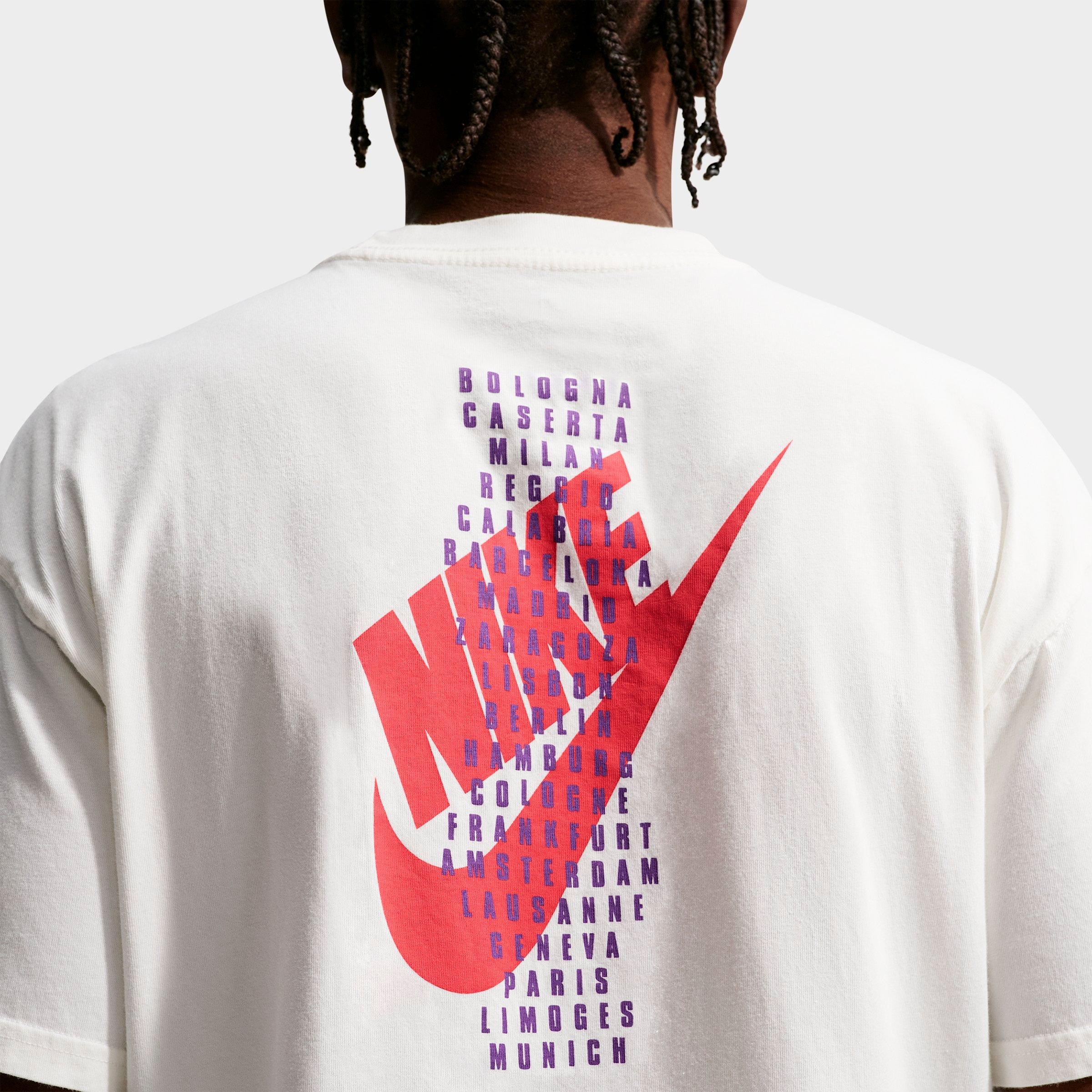 Men's Nike Sportswear Hoop Day Graphic T-Shirt