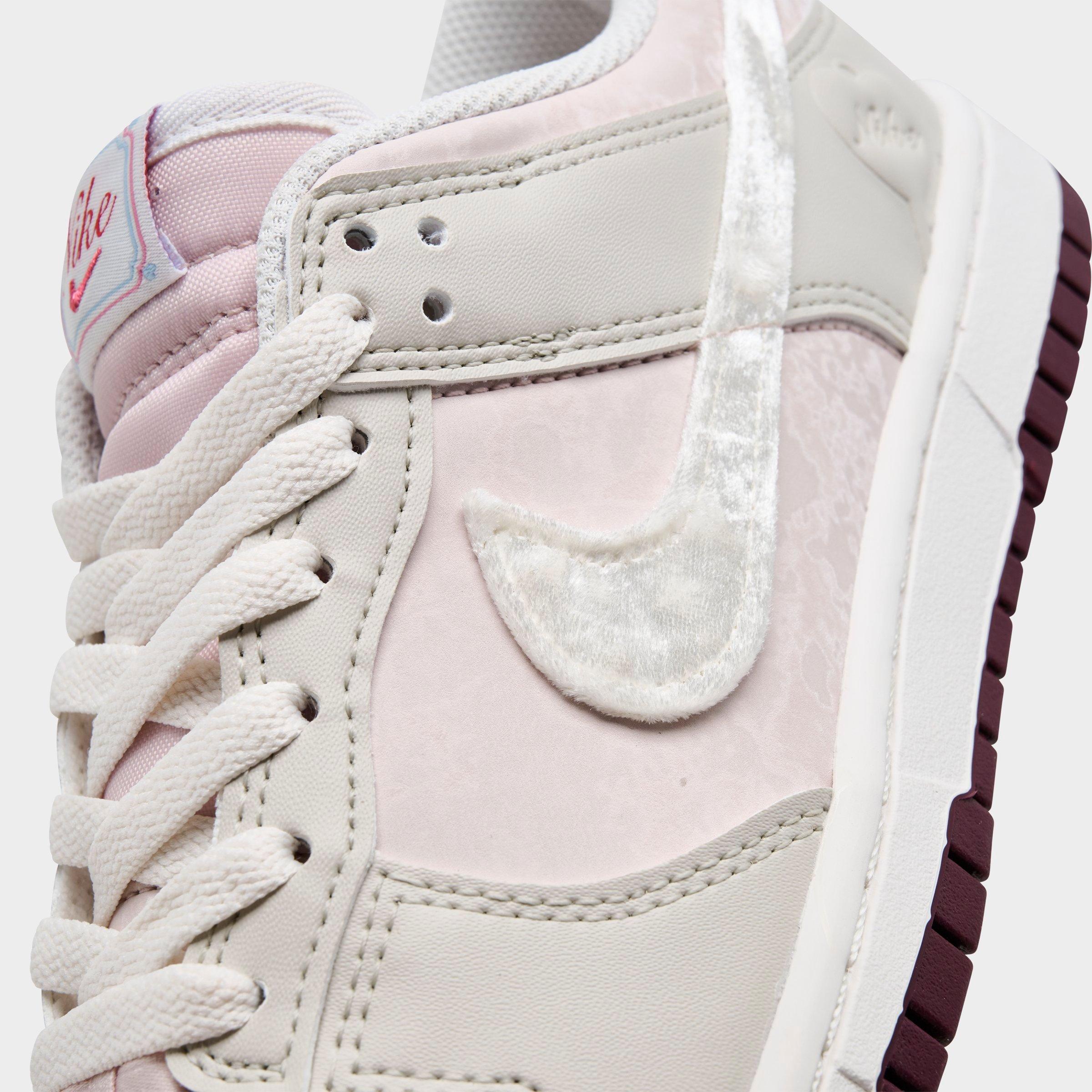 Women's Nike Dunk Low Next Nature Valentine's Day Casual Shoes