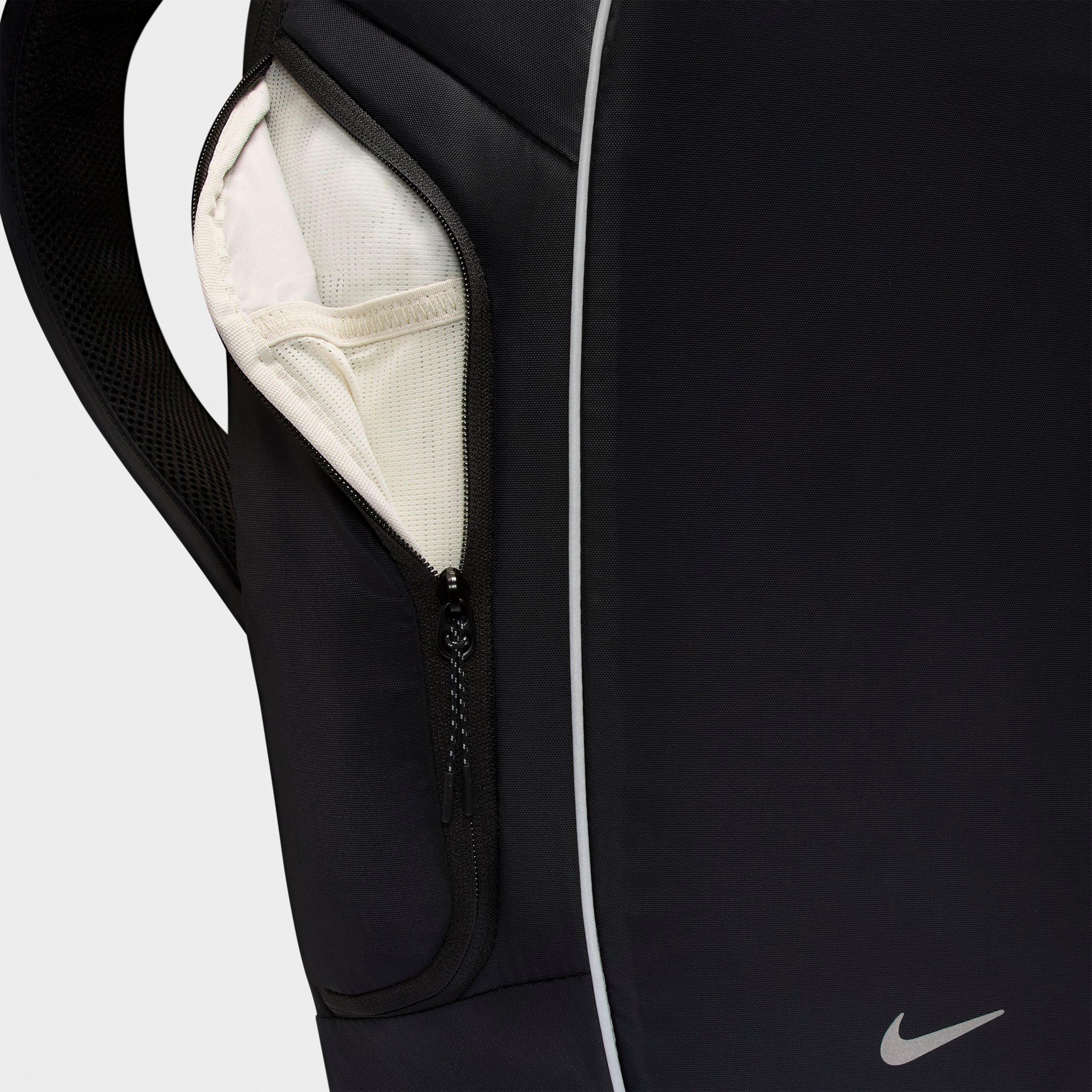 Nike Sportswear Commute Reflective Backpack (25L)
