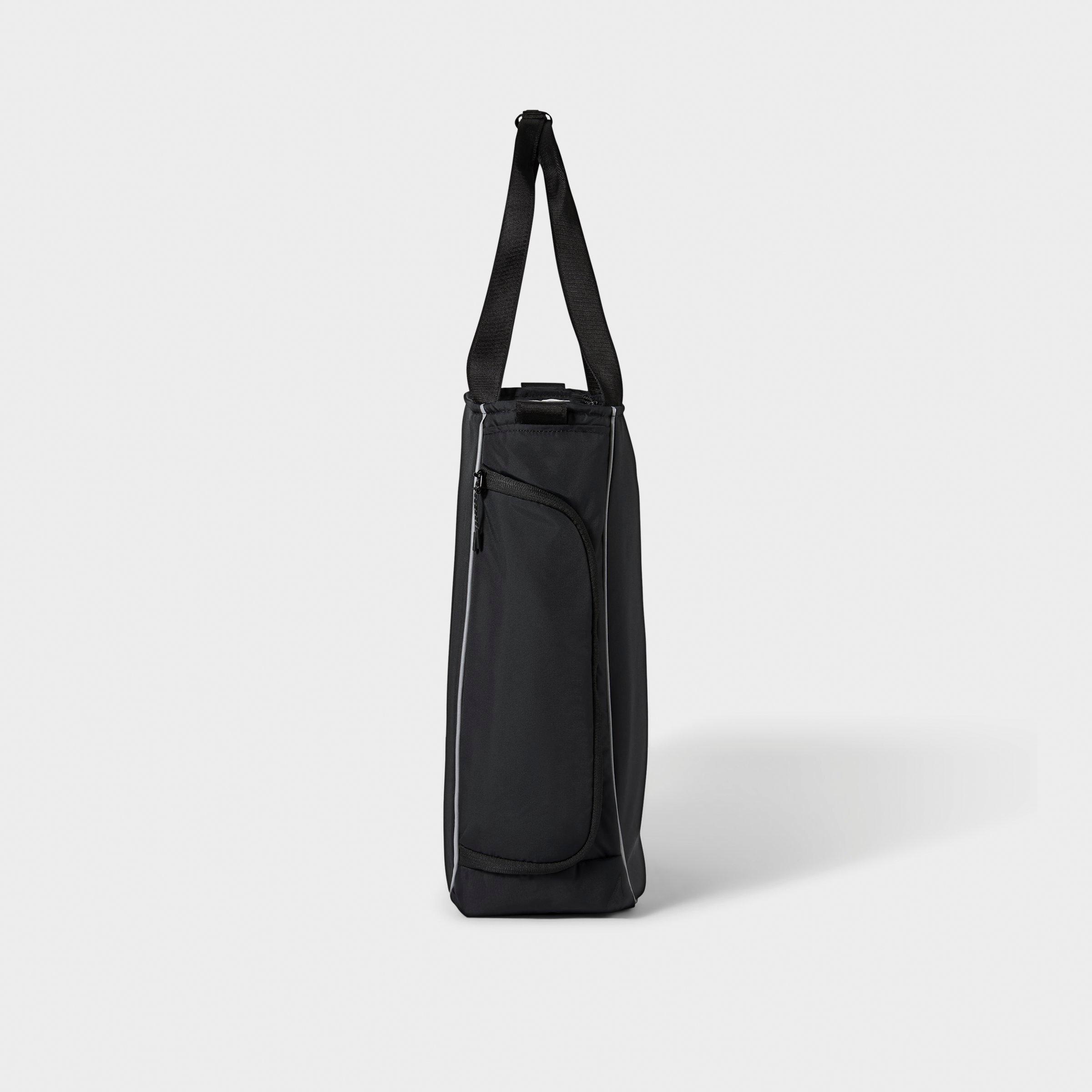 Nike Sportswear Commute Reflective Tote Bag (20L)