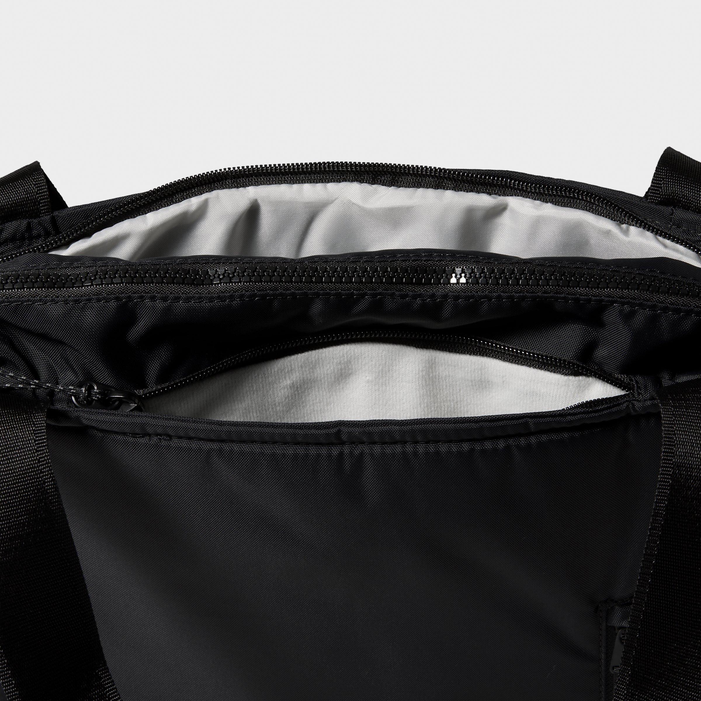 Nike Sportswear Commute Reflective Tote Bag (20L)