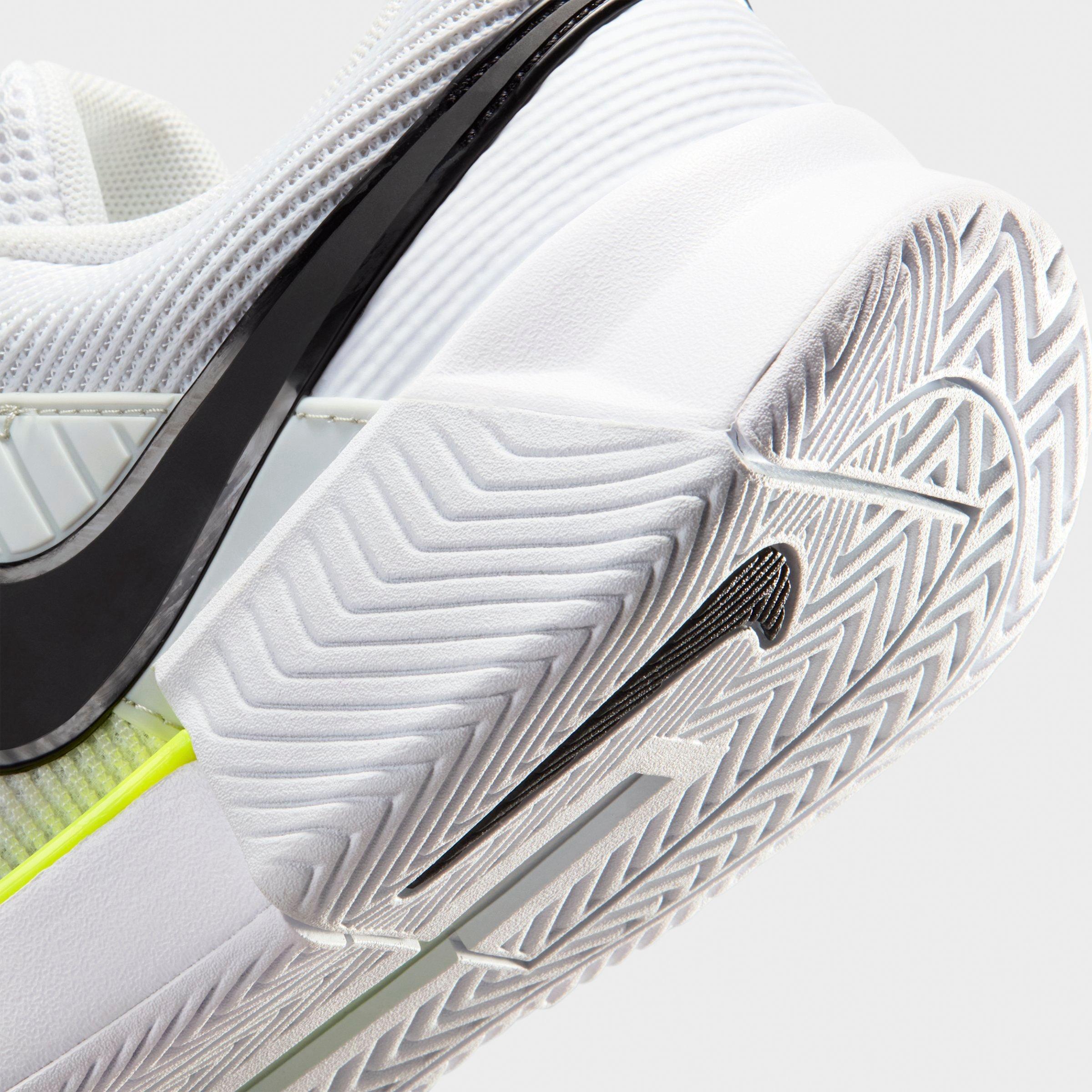 Women's Nike Zoom GP Challenge 1.5 Hard Court Tennis Shoes