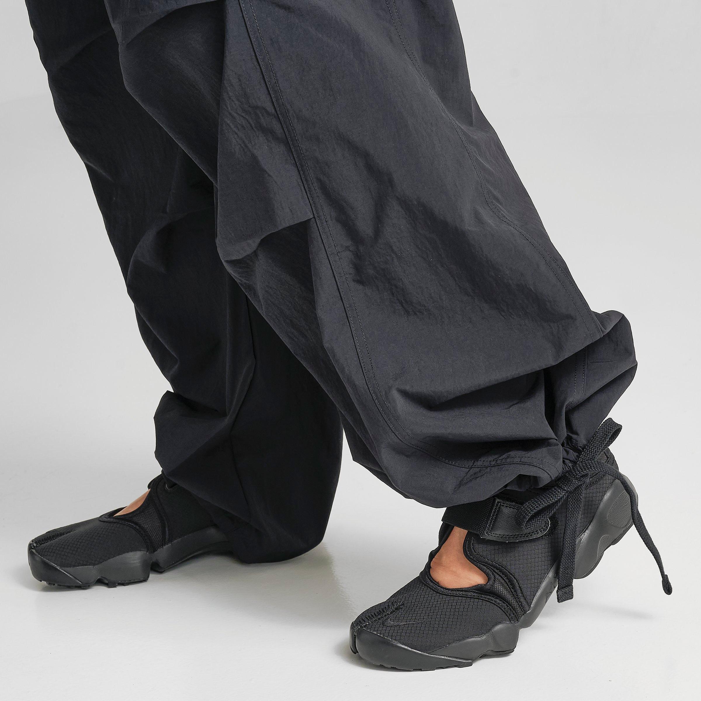 Women's Nike Sportswear Loose Mid-Rise Structured Pants