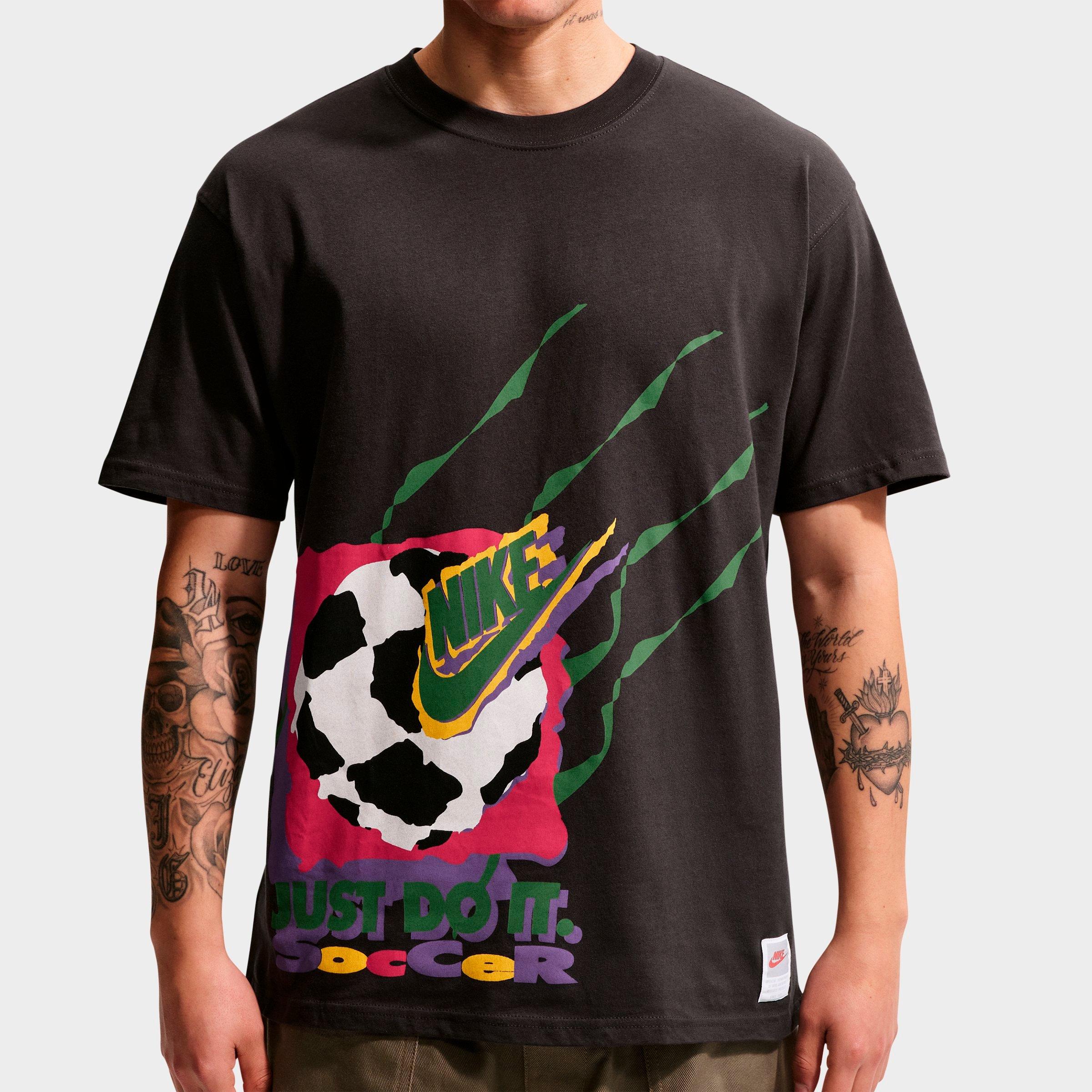 Men's Nike Sportswear Soccer DNA Retro Graphic T-Shirt