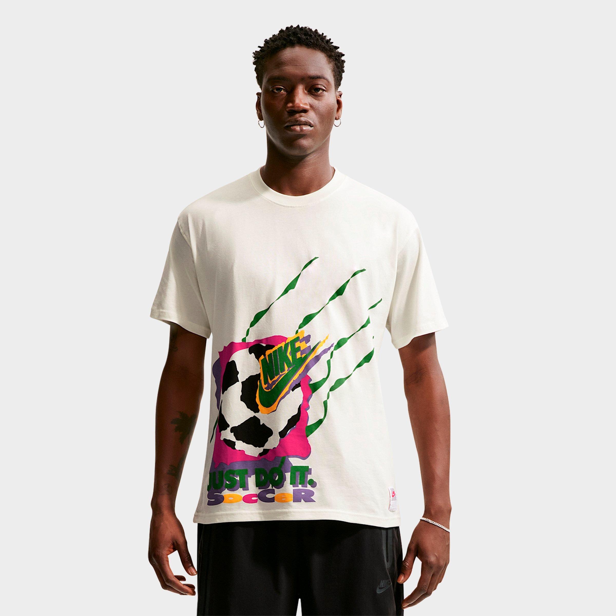 Men's Nike Sportswear Soccer DNA Retro Graphic T-Shirt | JD Sports