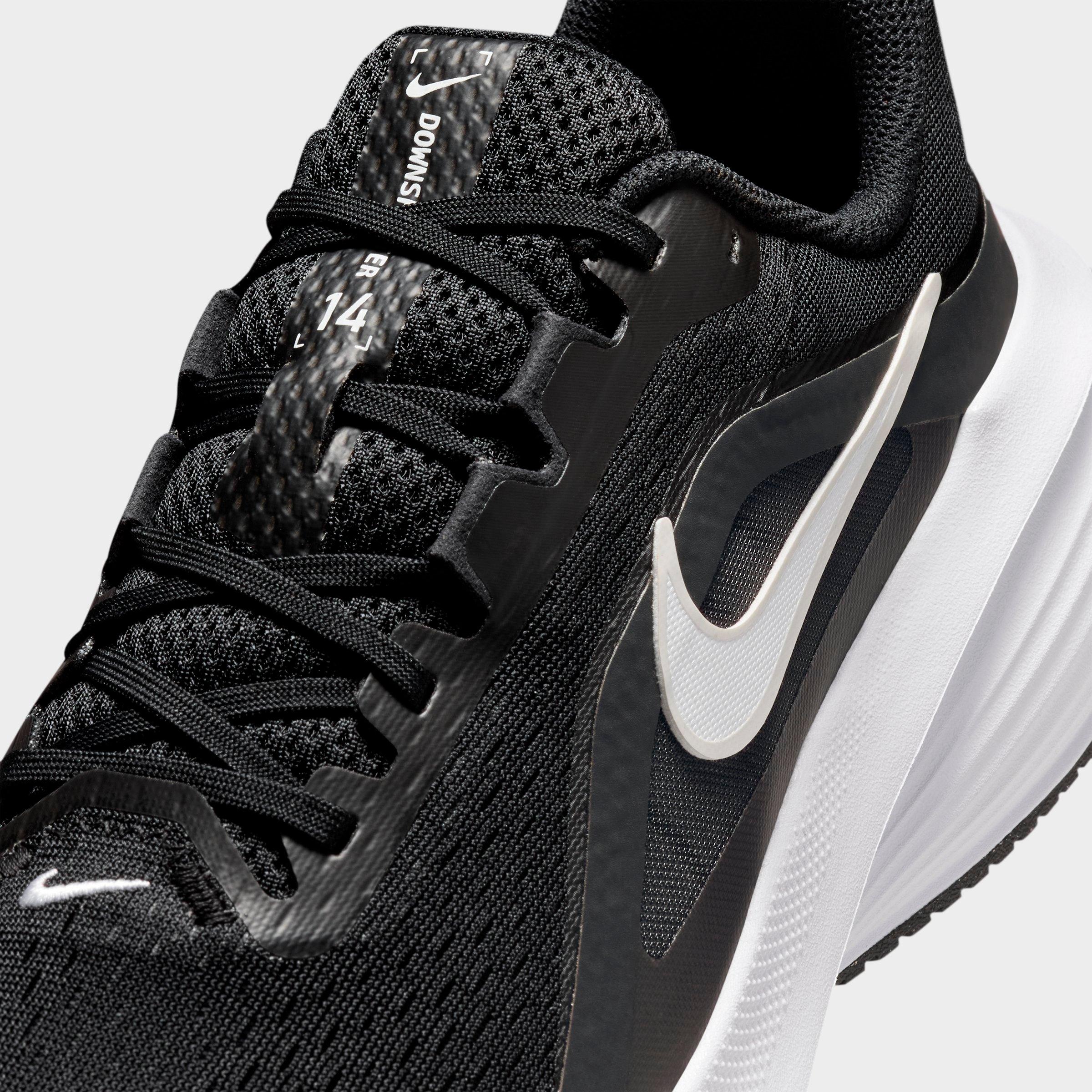 Men's Nike Downshifter 14 Running Shoes (Wide Width)