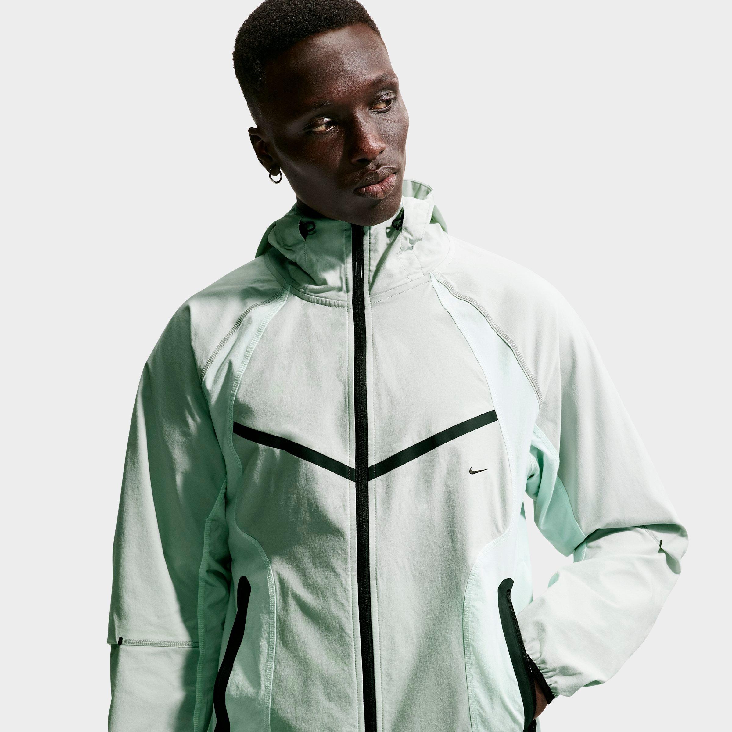 Men's Nike Tech Dri-FIT Woven Windrunner Loose Jacket